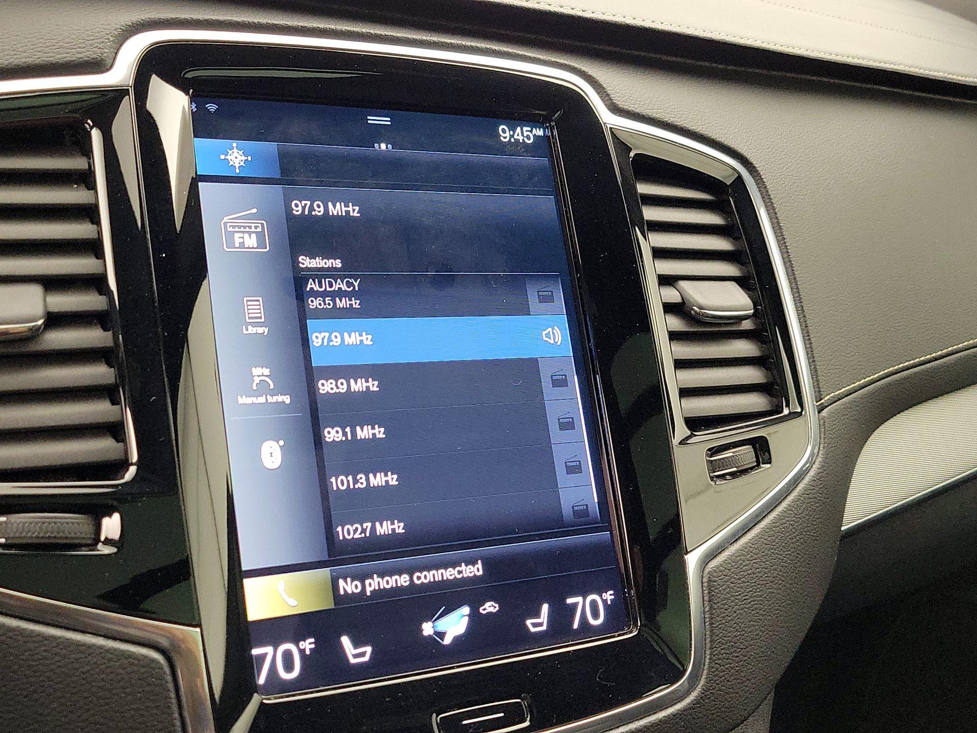 Thumbnail: 2020 Volvo XC90 - 16