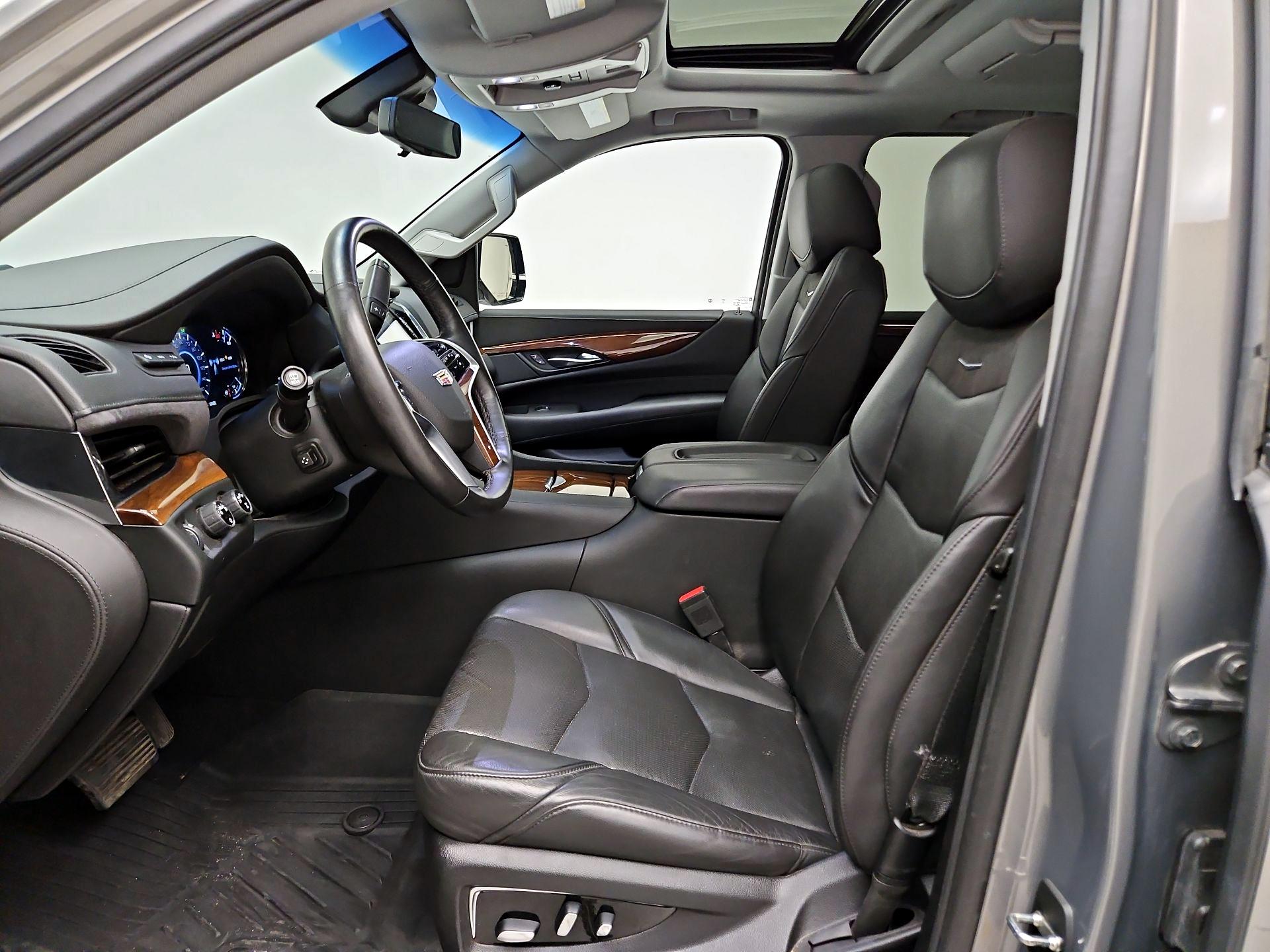 Thumbnail: 2019 Cadillac Escalade - 11