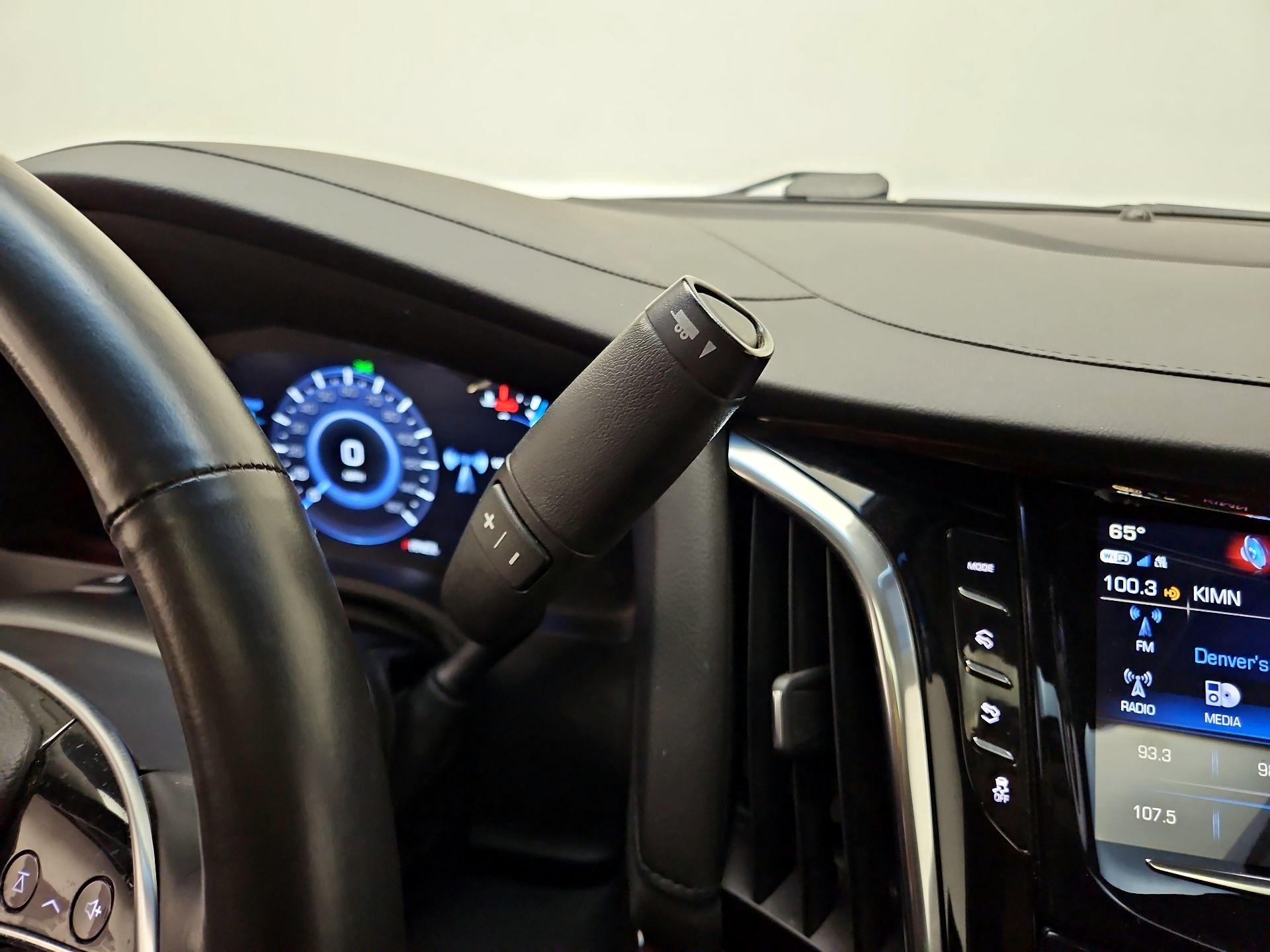 Thumbnail: 2019 Cadillac Escalade - 18