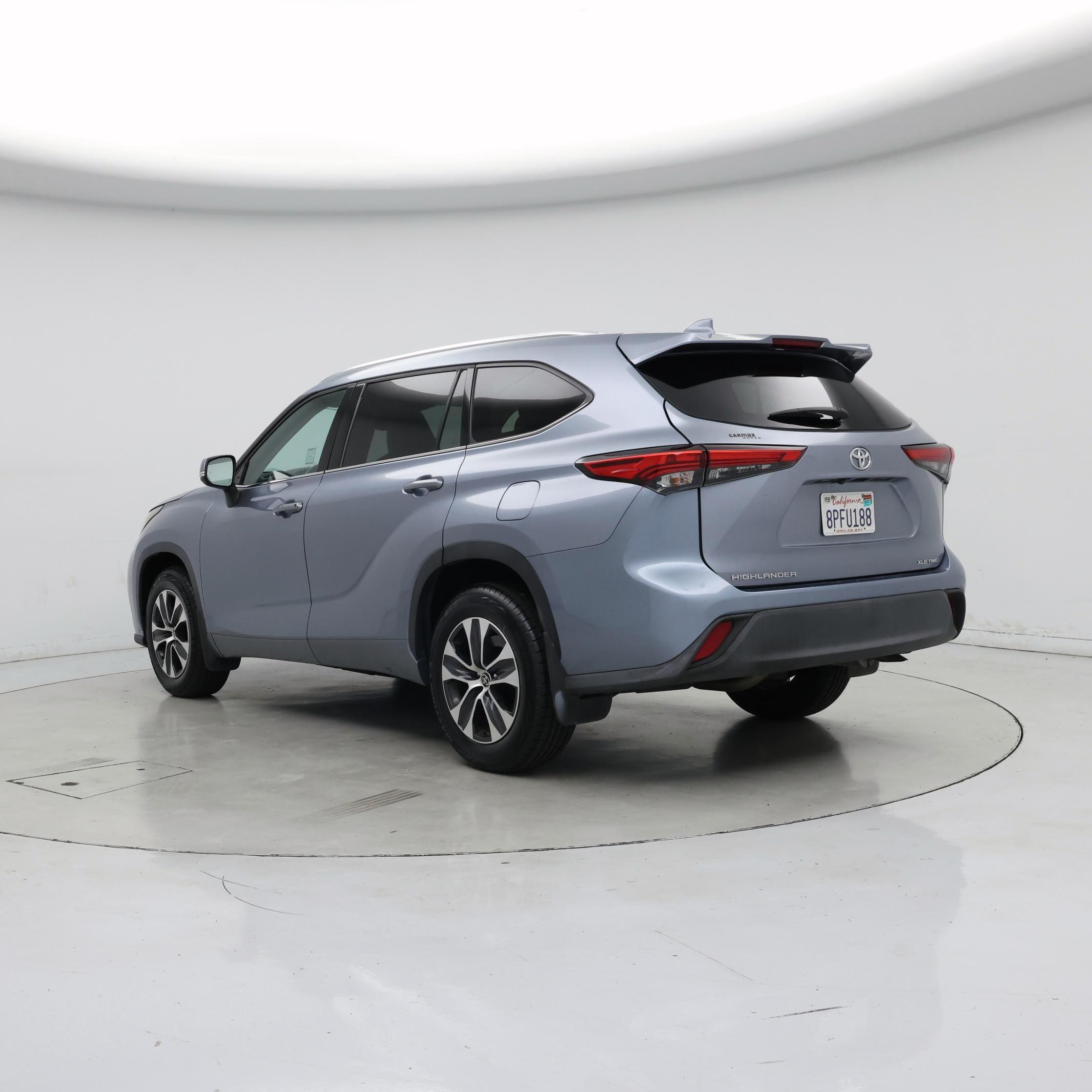Thumbnail: 2020 Toyota Highlander - 2