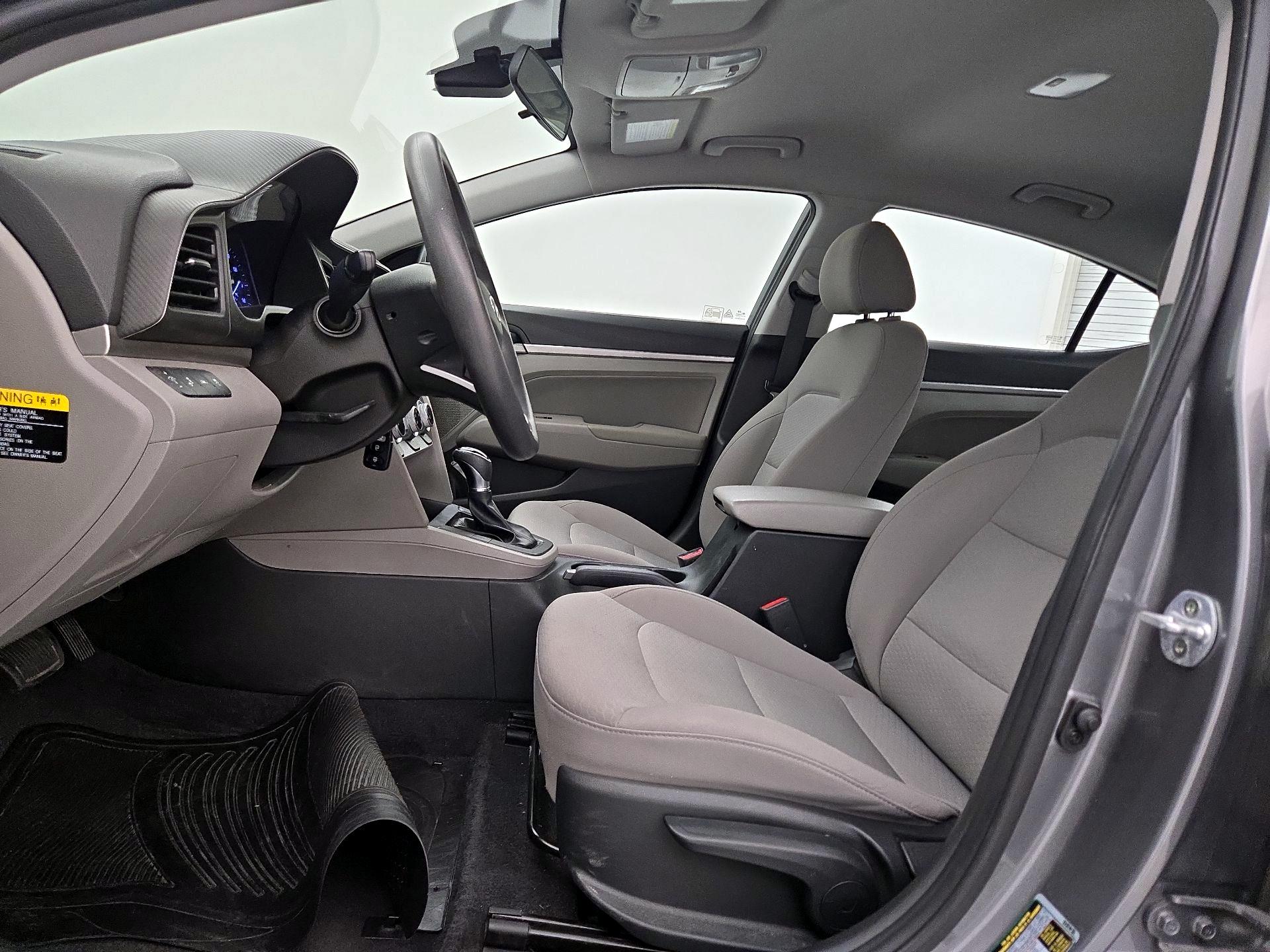 Thumbnail: 2019 Hyundai Elantra - 11