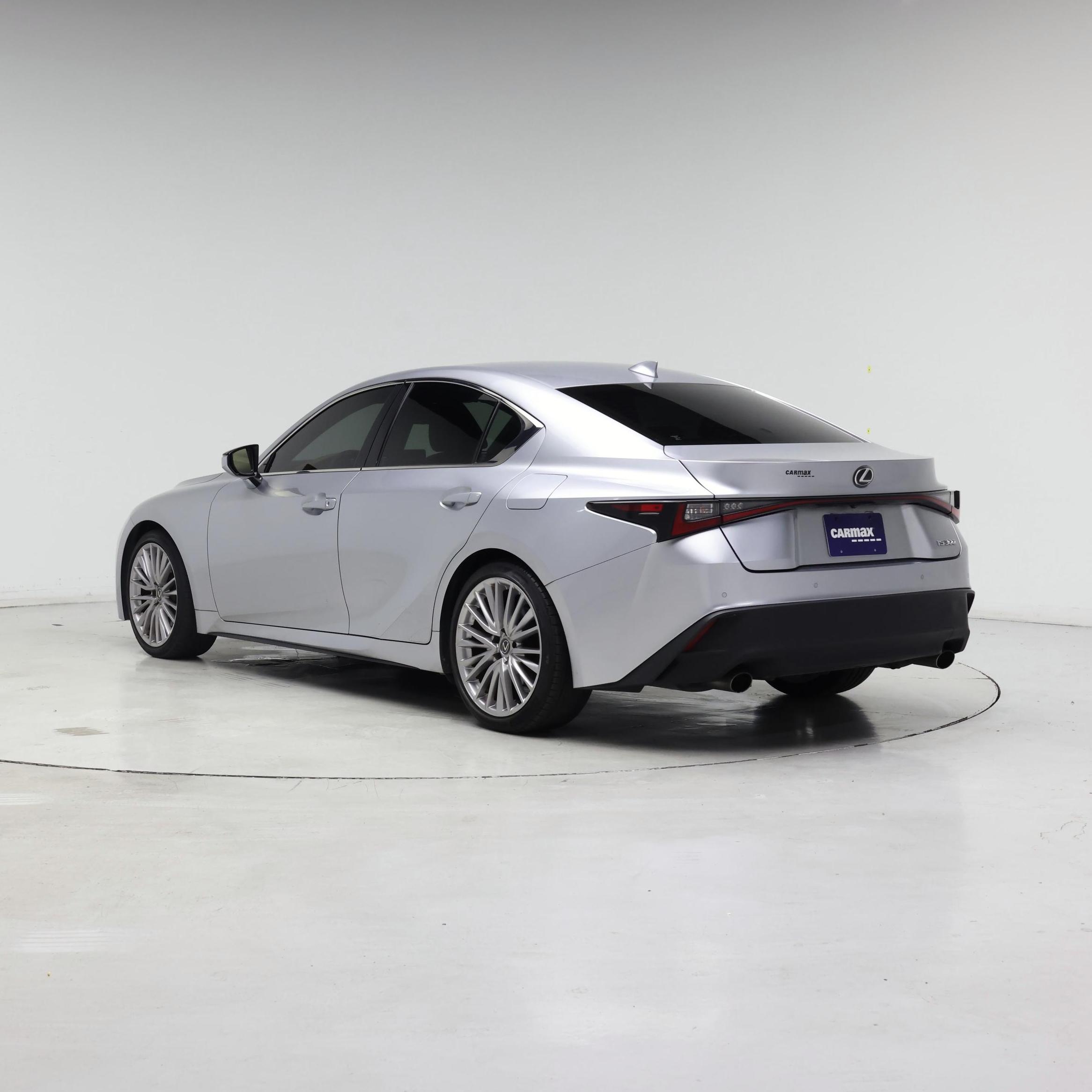 Thumbnail: 2023 Lexus IS - 2