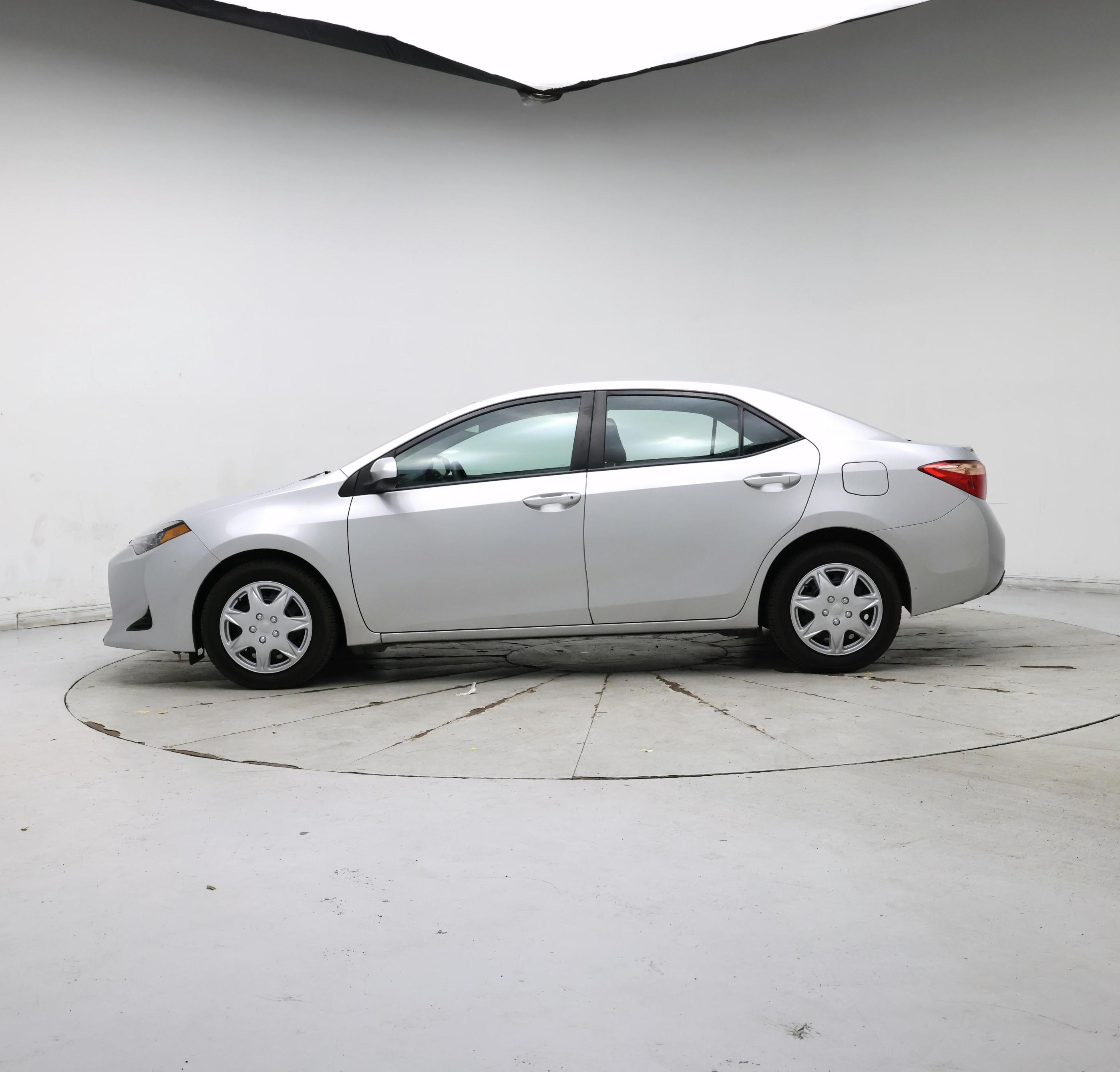 Thumbnail: 2019 Toyota Corolla - 3