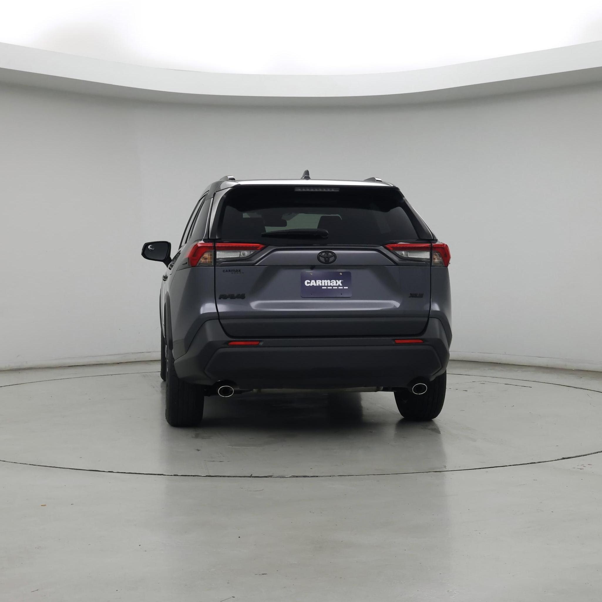 Thumbnail: 2019 Toyota RAV4 - 6