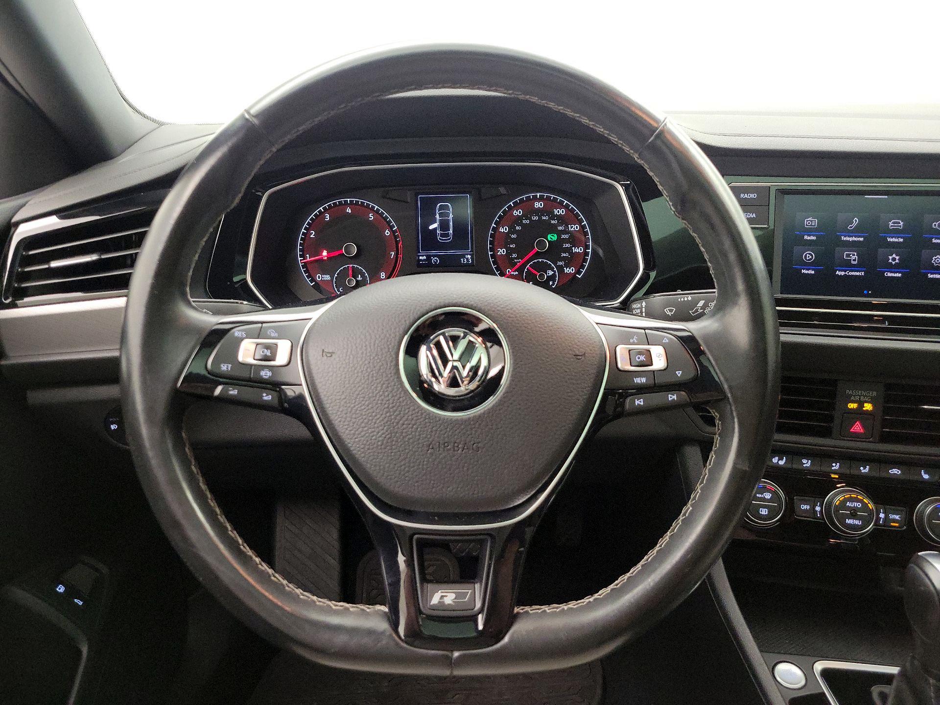 Thumbnail: 2021 Volkswagen Jetta - 10