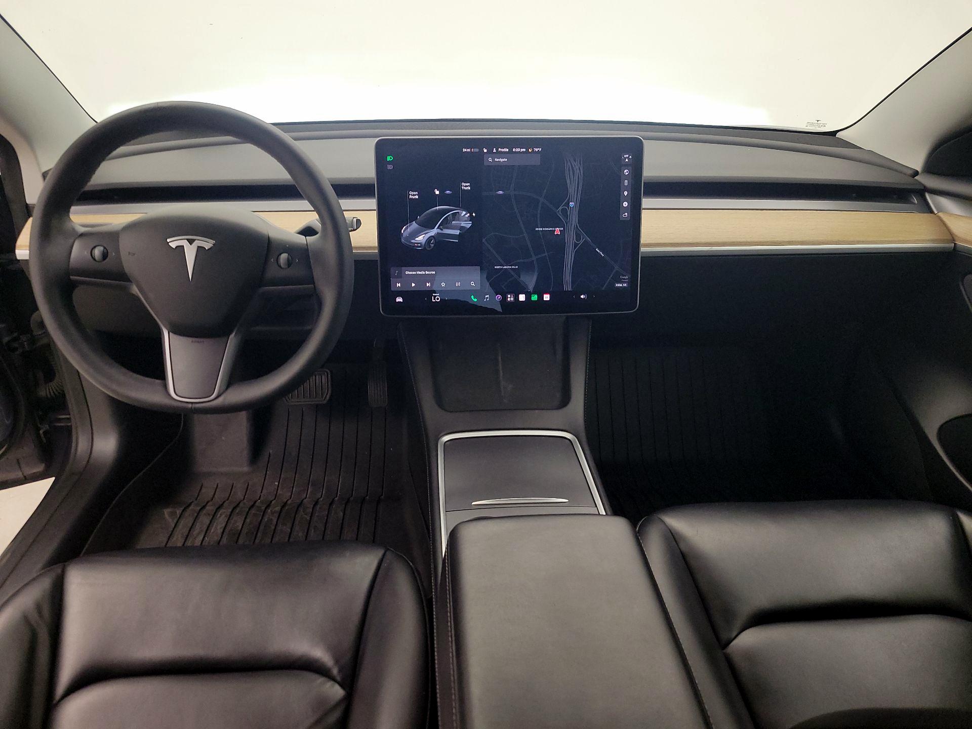 Thumbnail: 2021 Tesla Model 3 - 9
