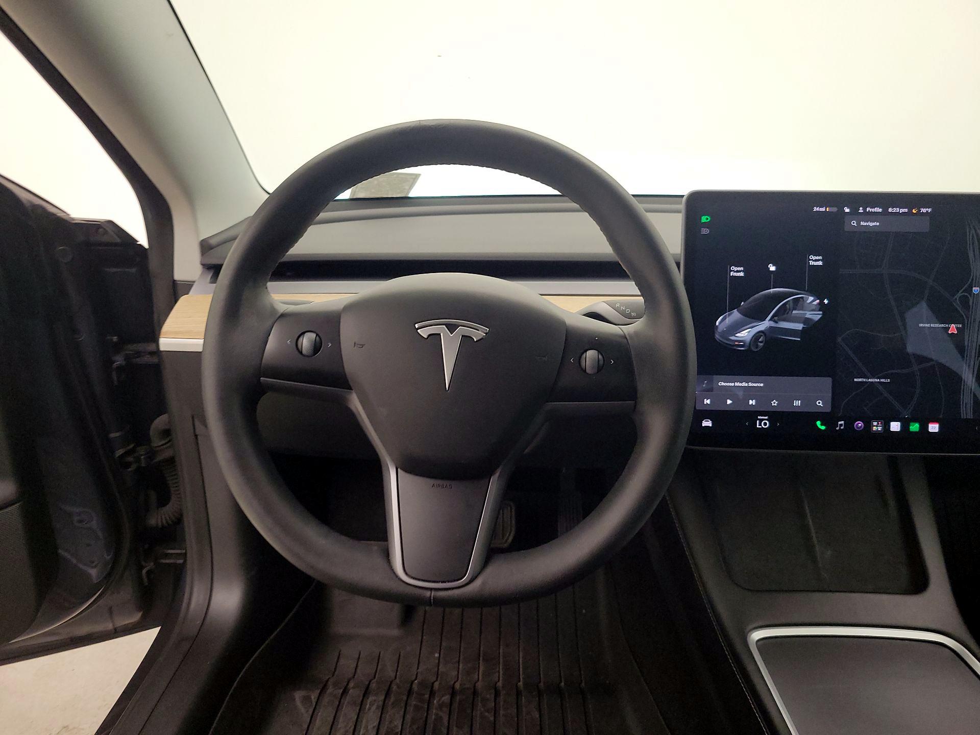 Thumbnail: 2021 Tesla Model 3 - 10