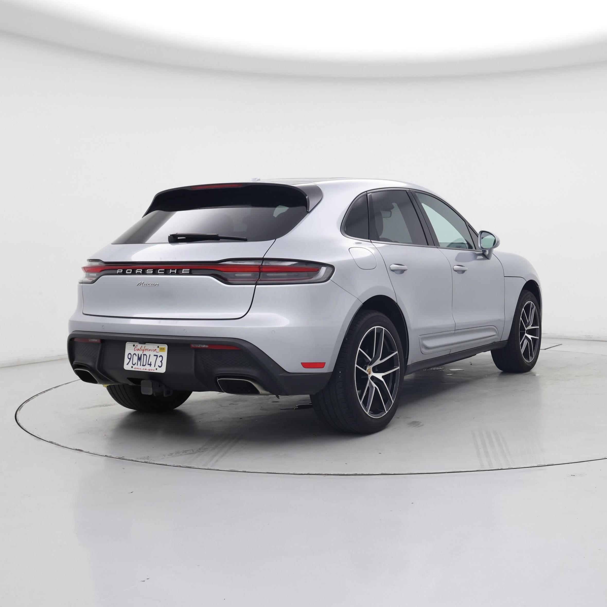 Thumbnail: 2022 Porsche Macan - 8