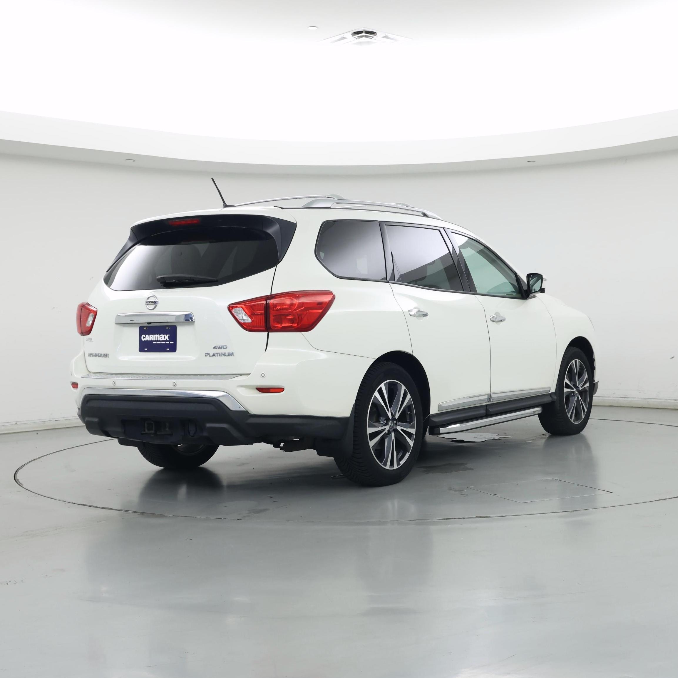 Thumbnail: 2018 Nissan Pathfinder - 8