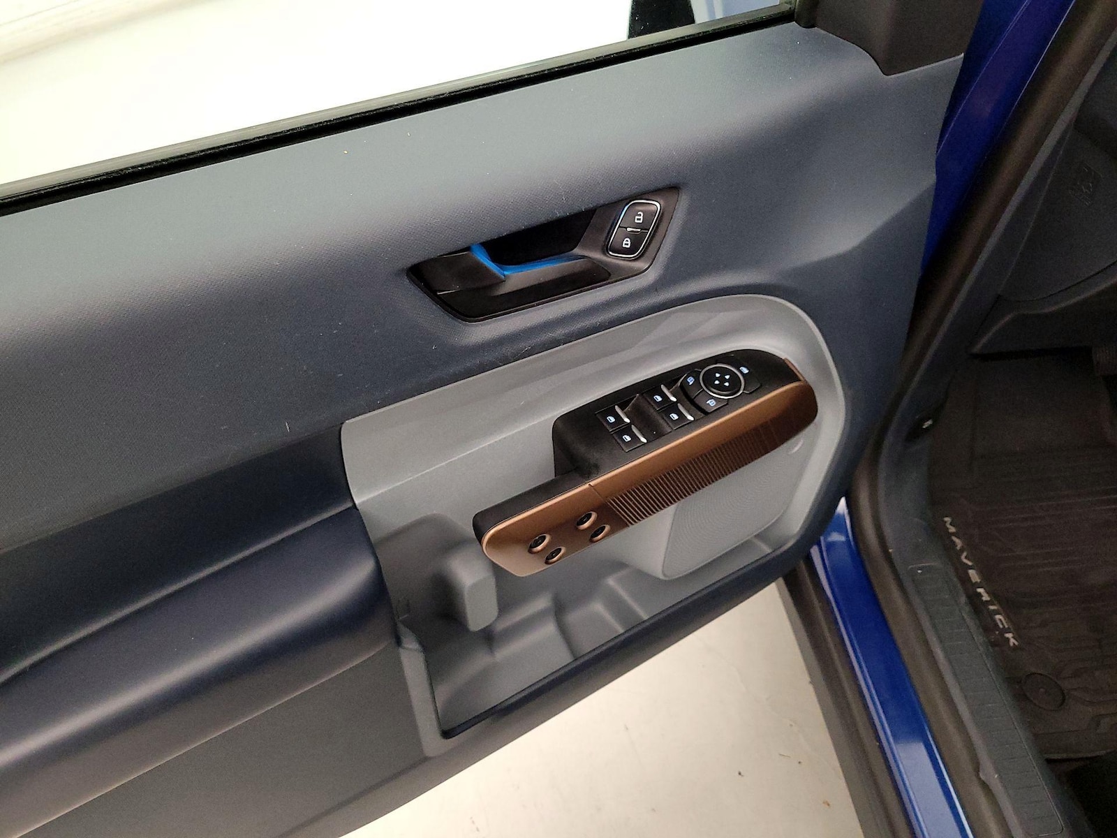 2023 Ford Maverick Lariat - Photo 13