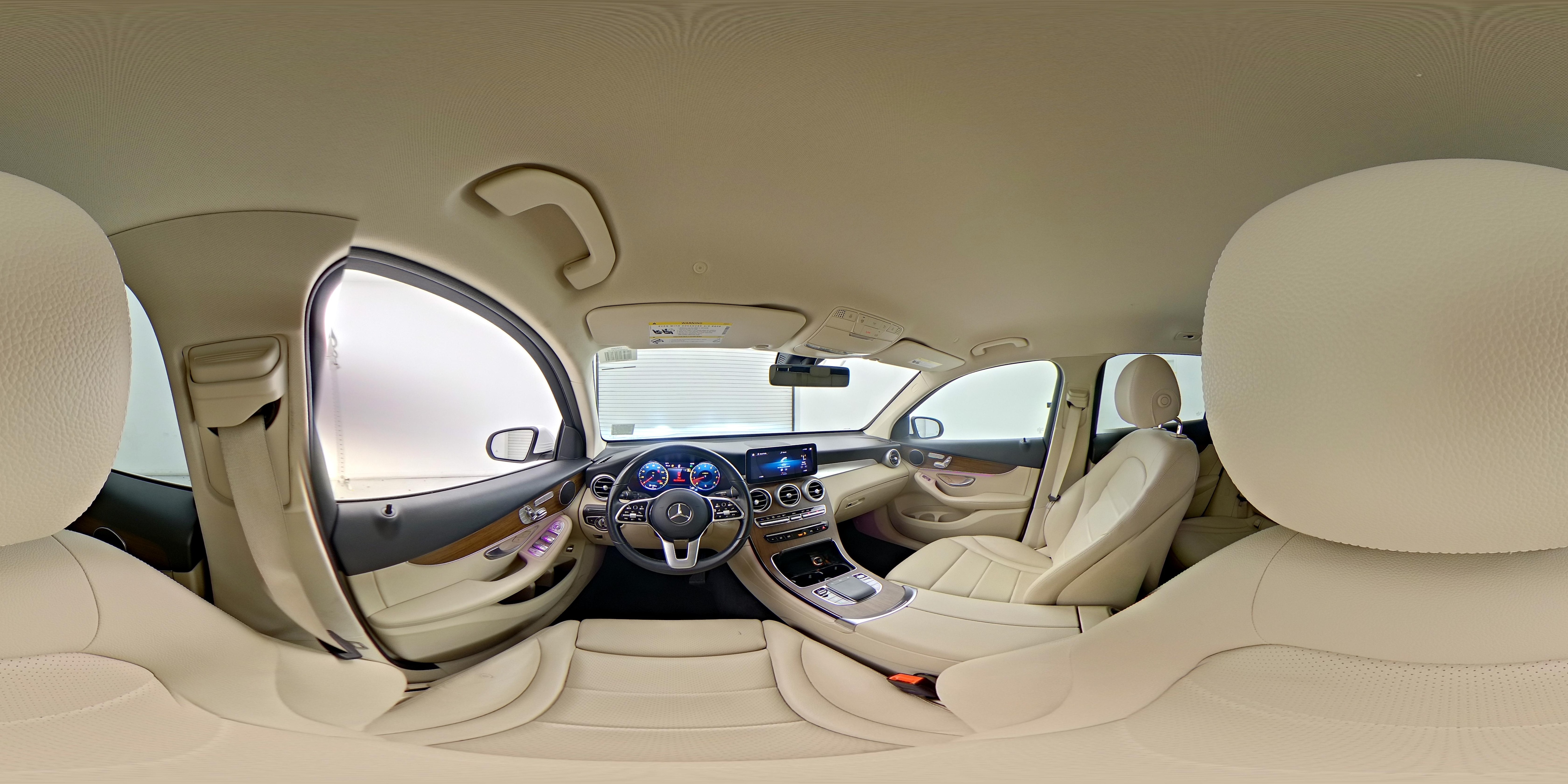 2021 Mercedes-Benz GLC GLC300 - Photo 26