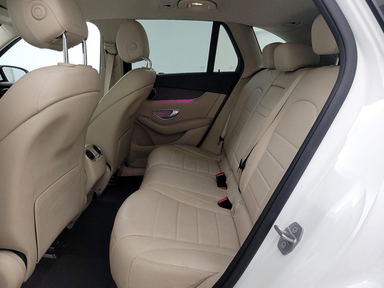 2021 Mercedes-Benz GLC GLC300 - Photo 20