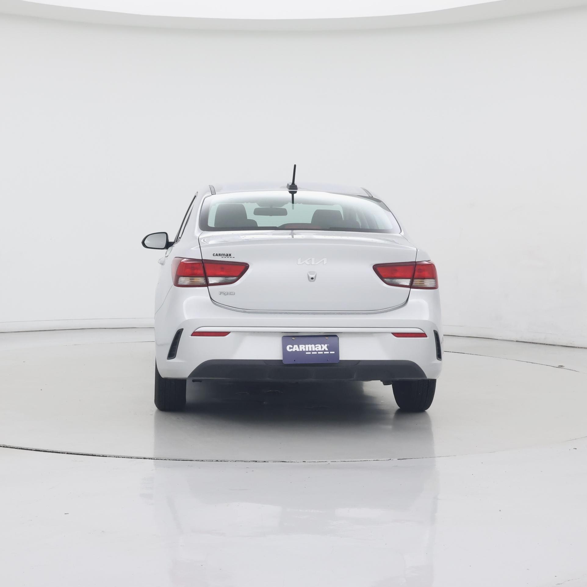 Thumbnail: 2023 Kia Rio - 6