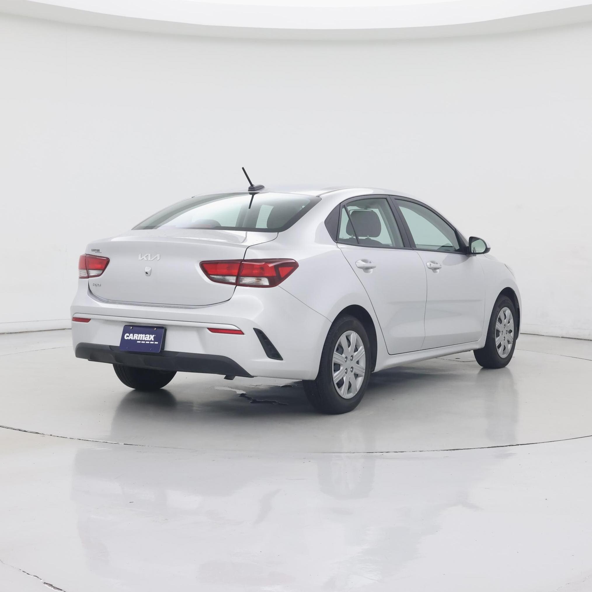 Thumbnail: 2023 Kia Rio - 8