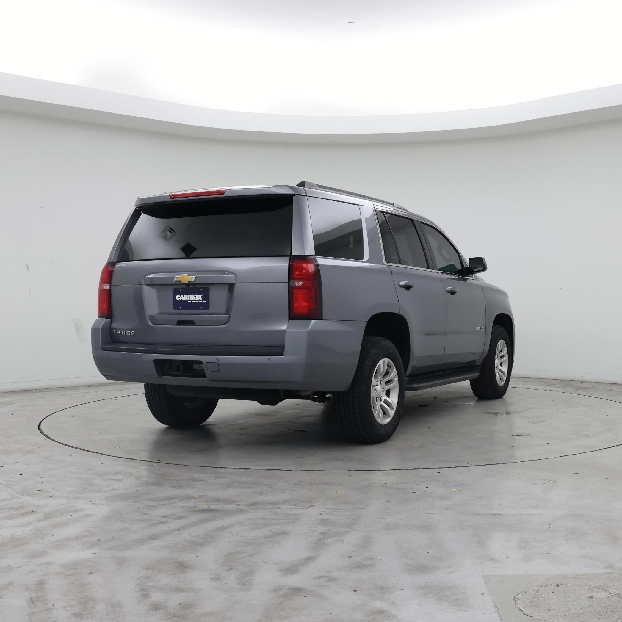 Thumbnail: 2020 Chevrolet Tahoe - 8