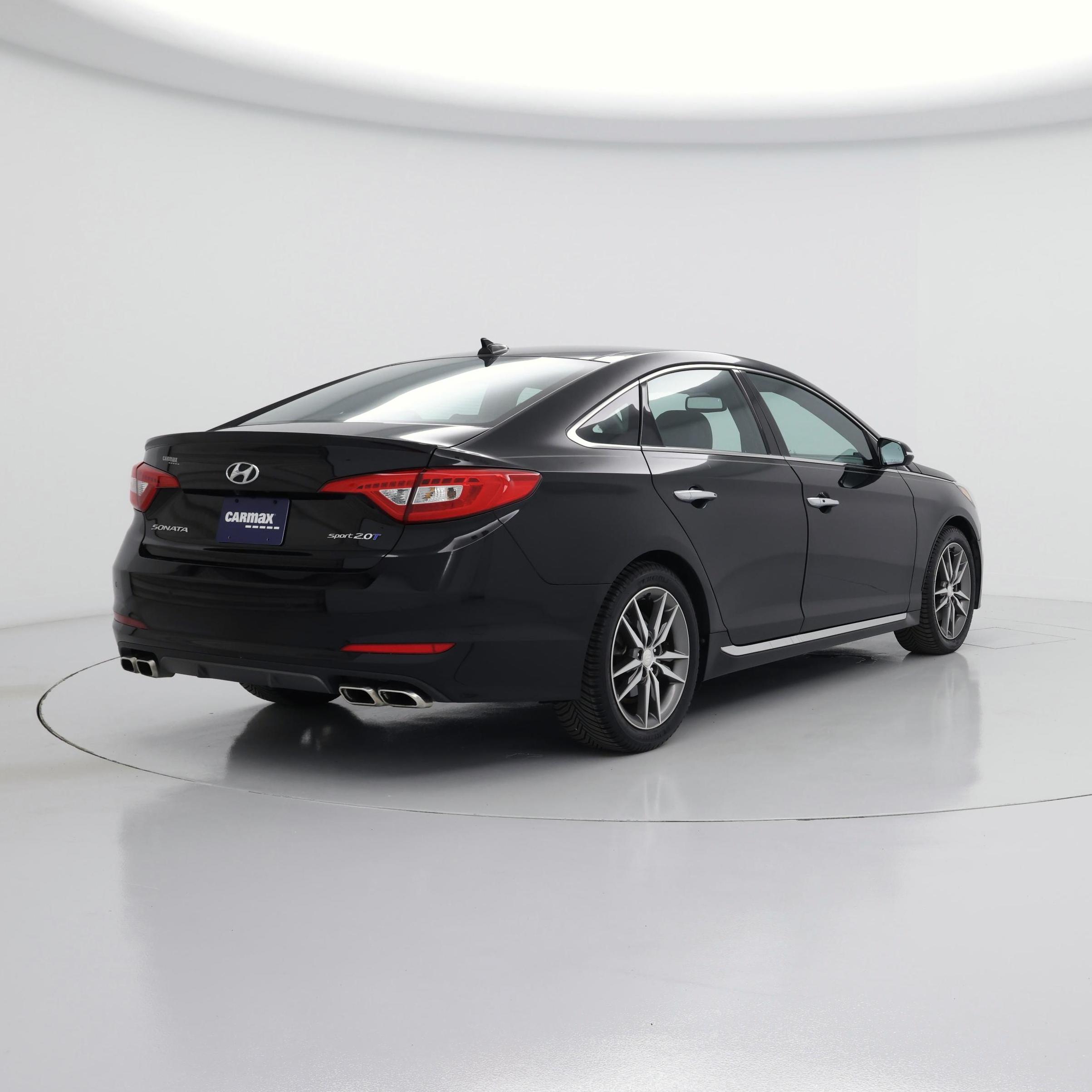 Thumbnail: 2015 Hyundai Sonata - 8