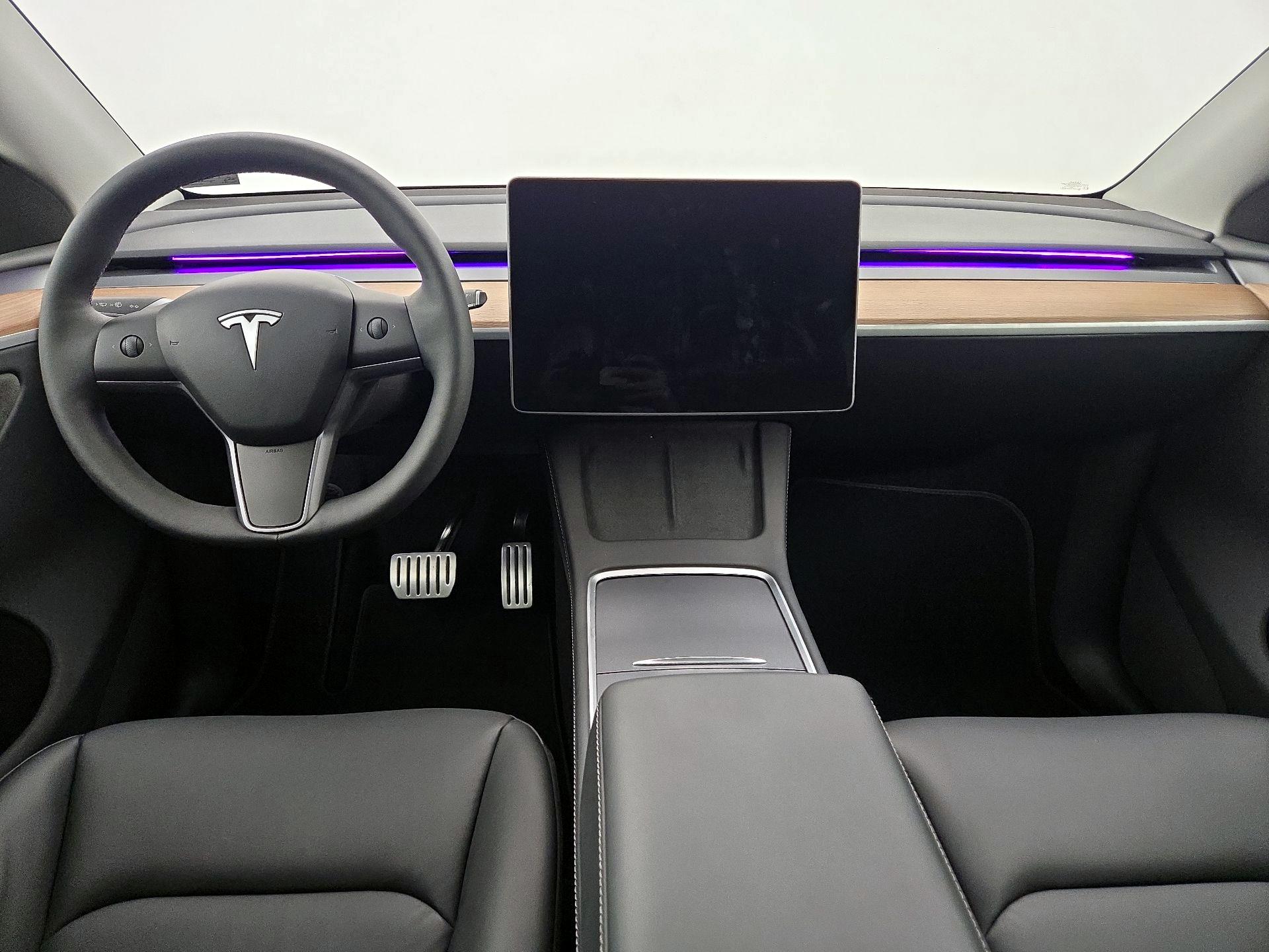 Thumbnail: 2024 Tesla Model Y - 9