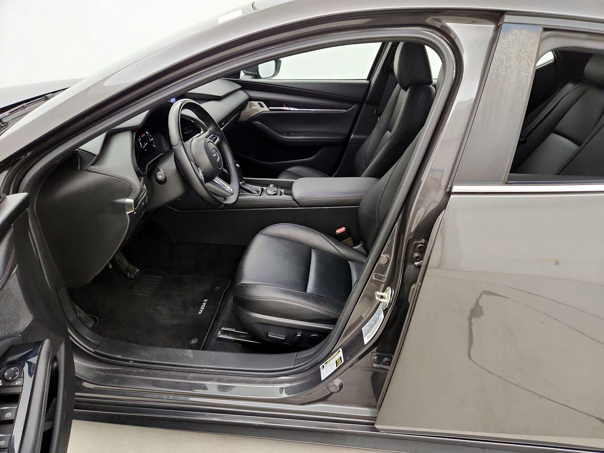 Thumbnail: 2019 Mazda Mazda3 - 11