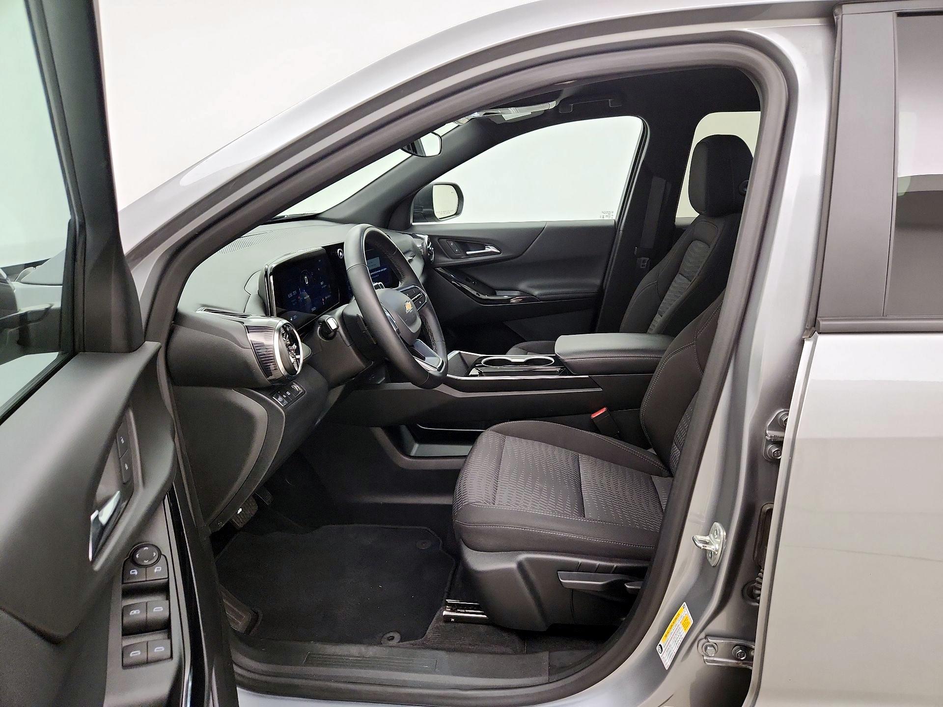 Thumbnail: 2025 Chevrolet Equinox - 11