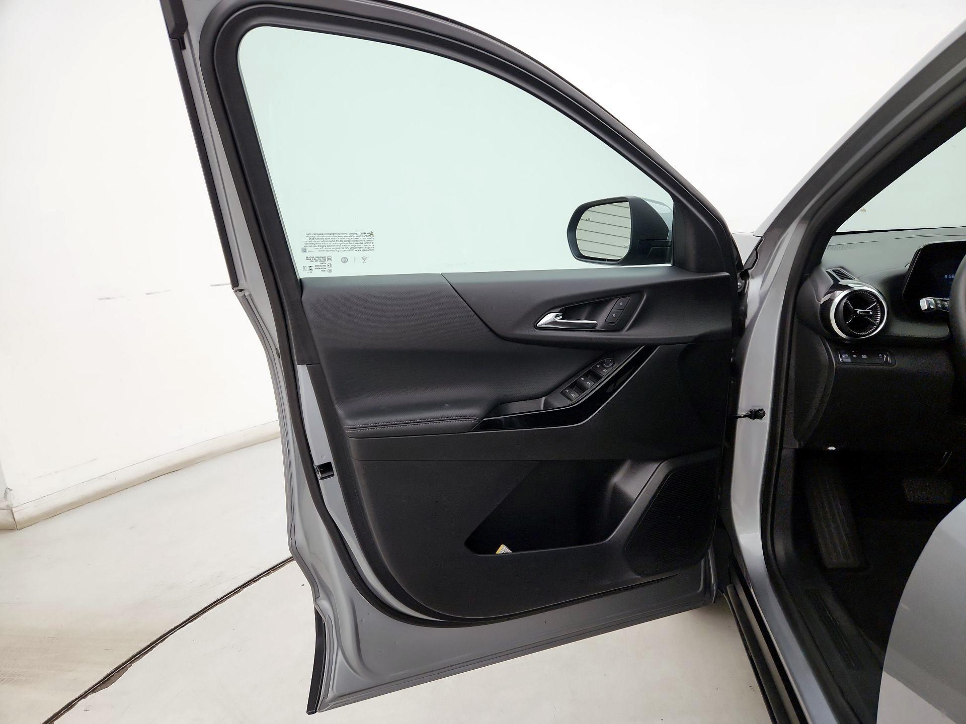Thumbnail: 2025 Chevrolet Equinox - 12