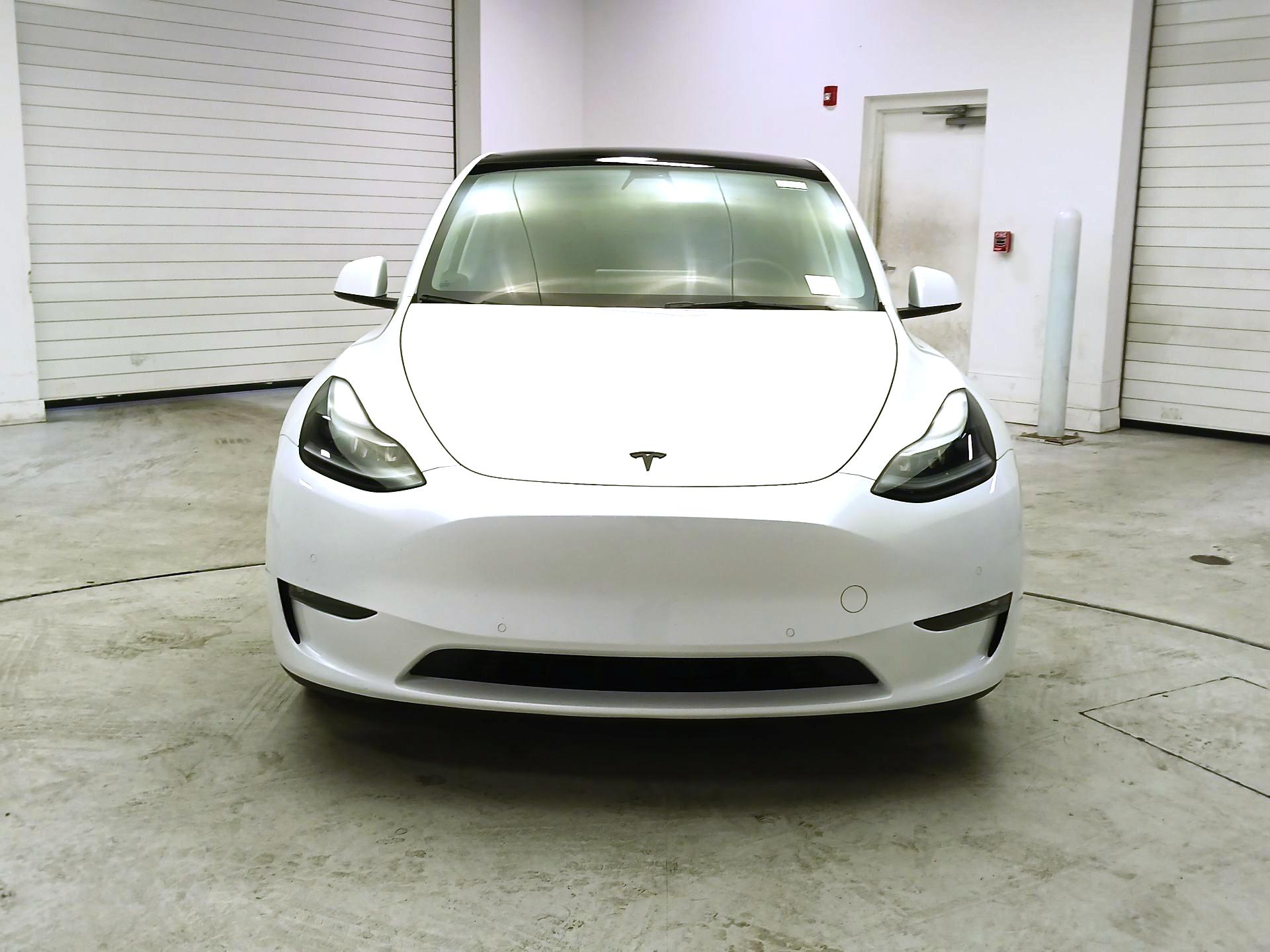 Thumbnail: 2022 Tesla Model Y - 2