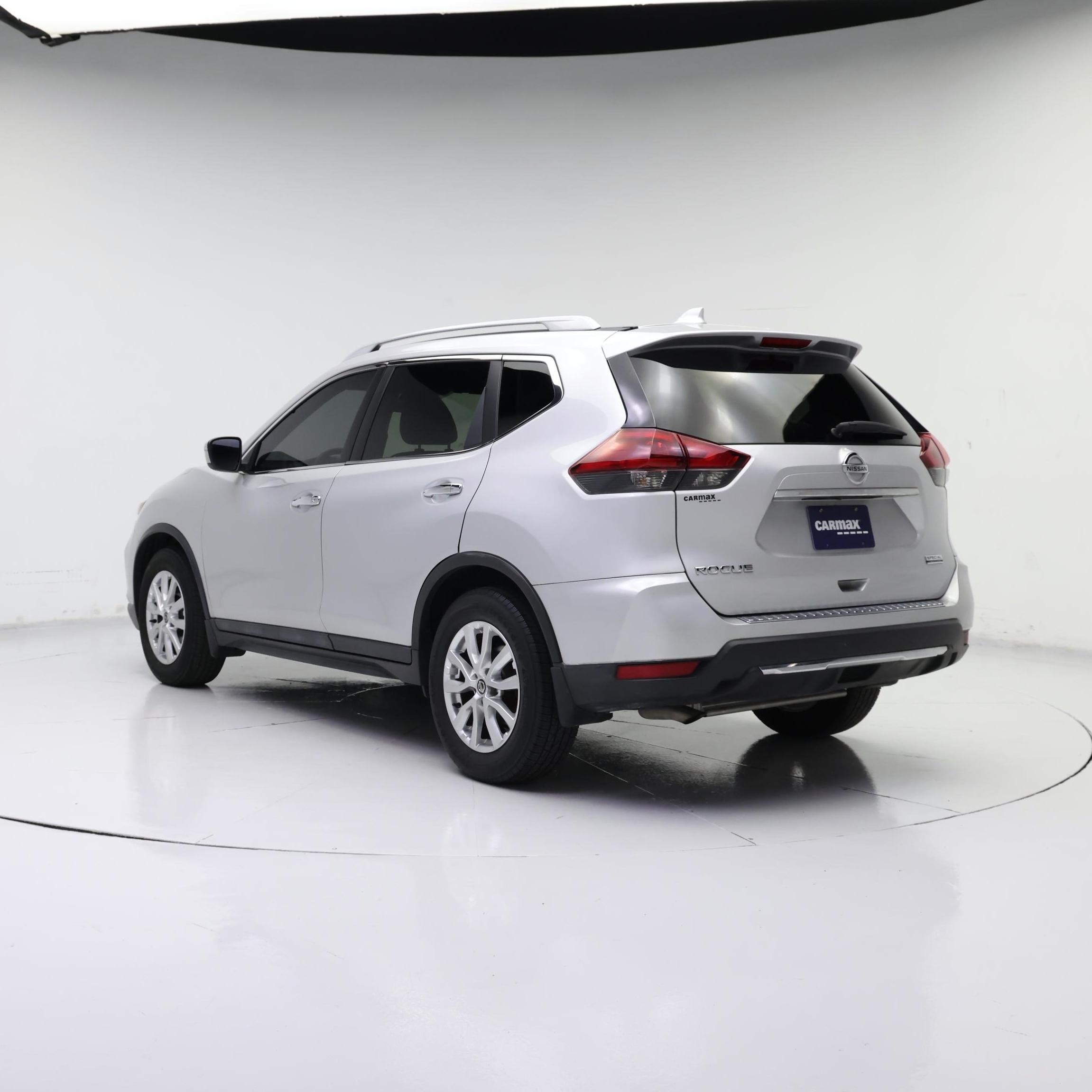 Thumbnail: 2019 Nissan Rogue - 2