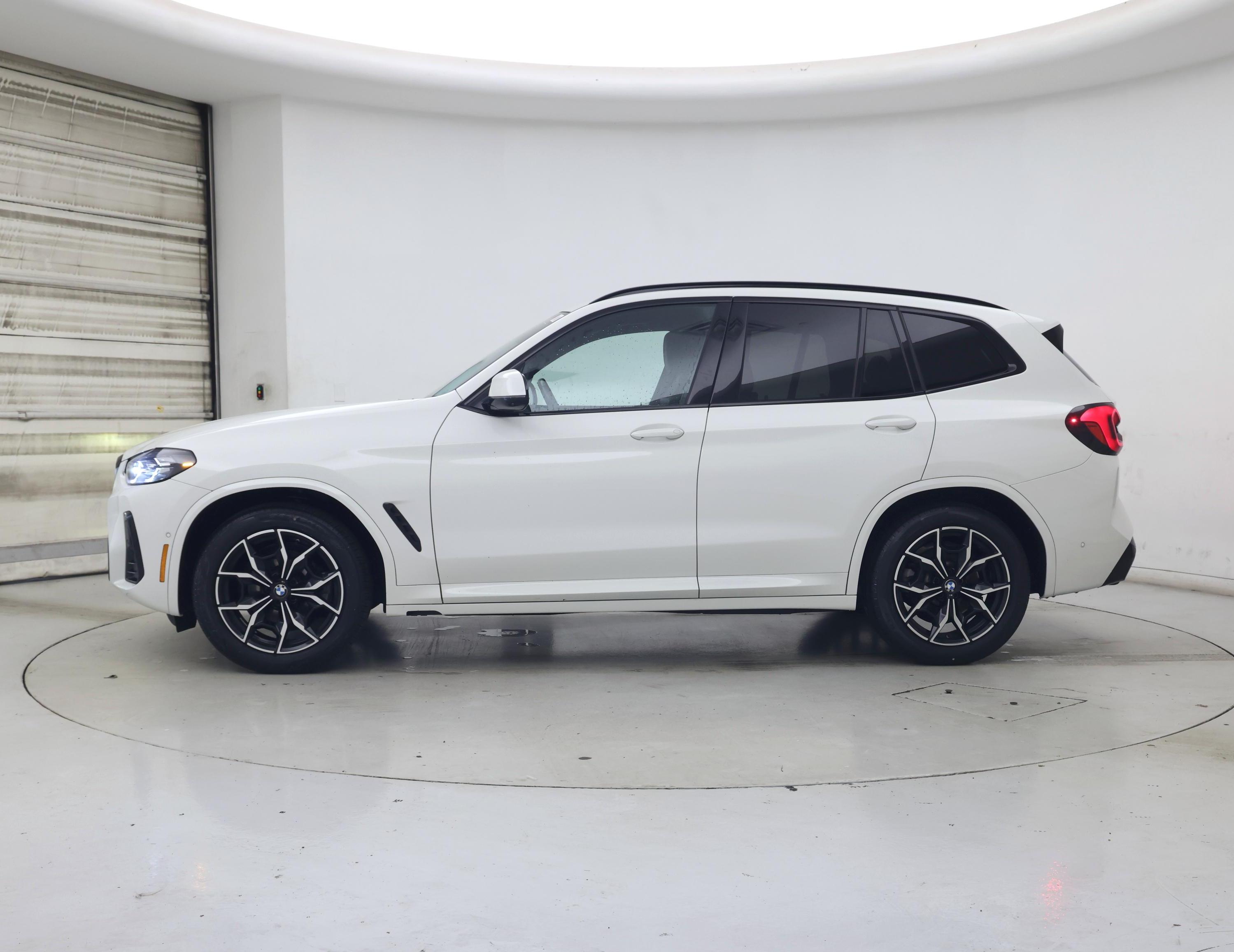 Thumbnail: 2024 BMW X3 - 3