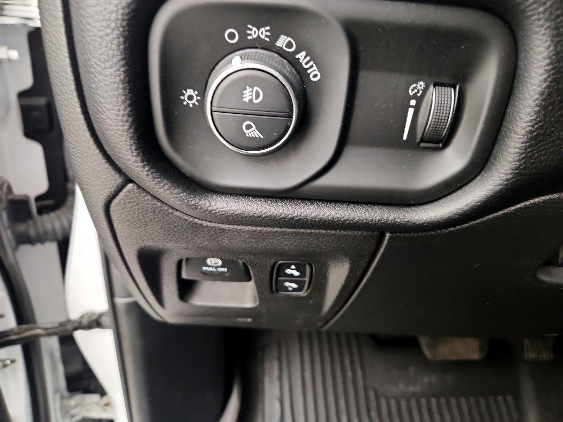 Thumbnail: 2022 RAM 1500 - 13