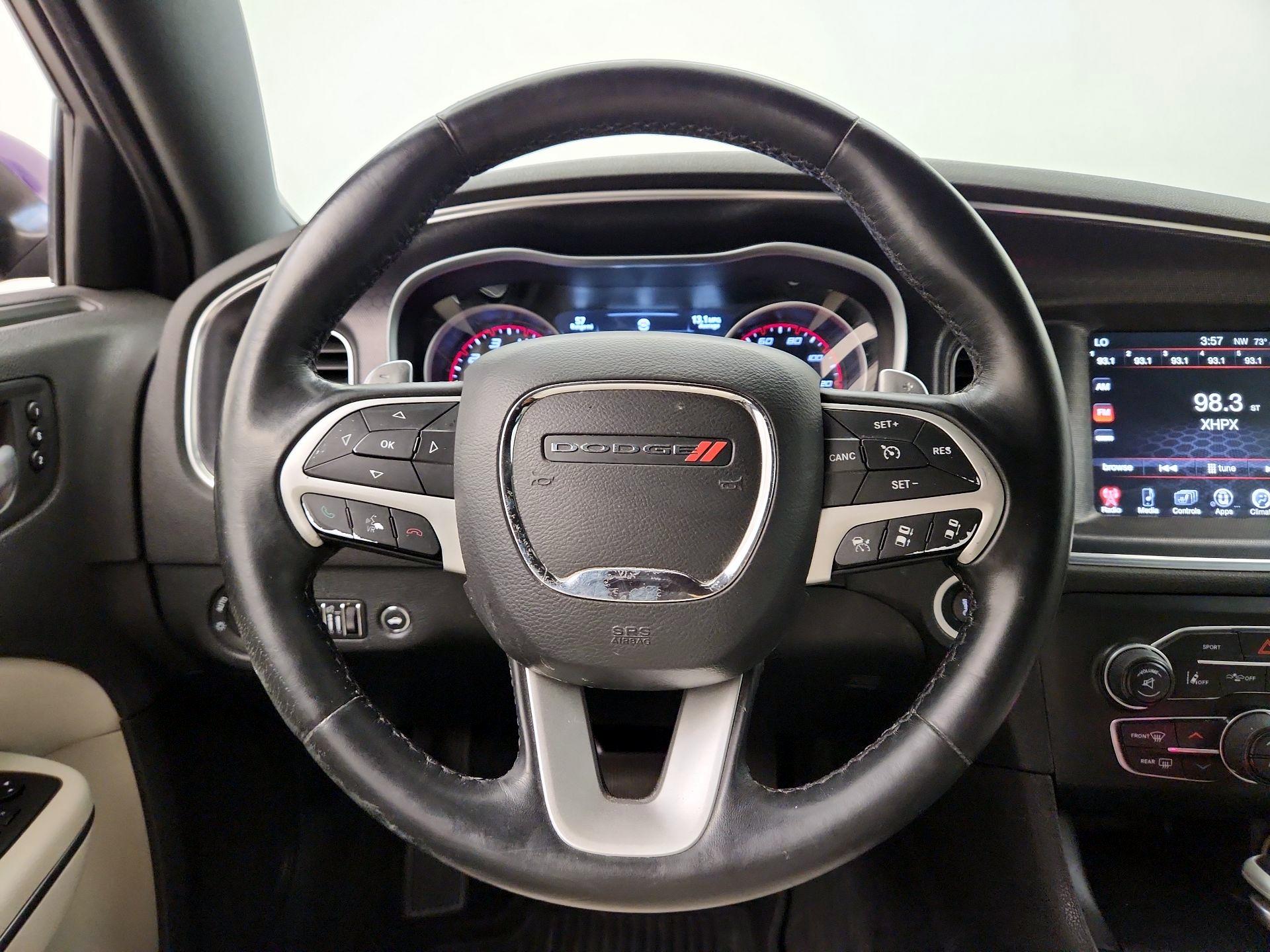 Thumbnail: 2016 Dodge Charger - 10