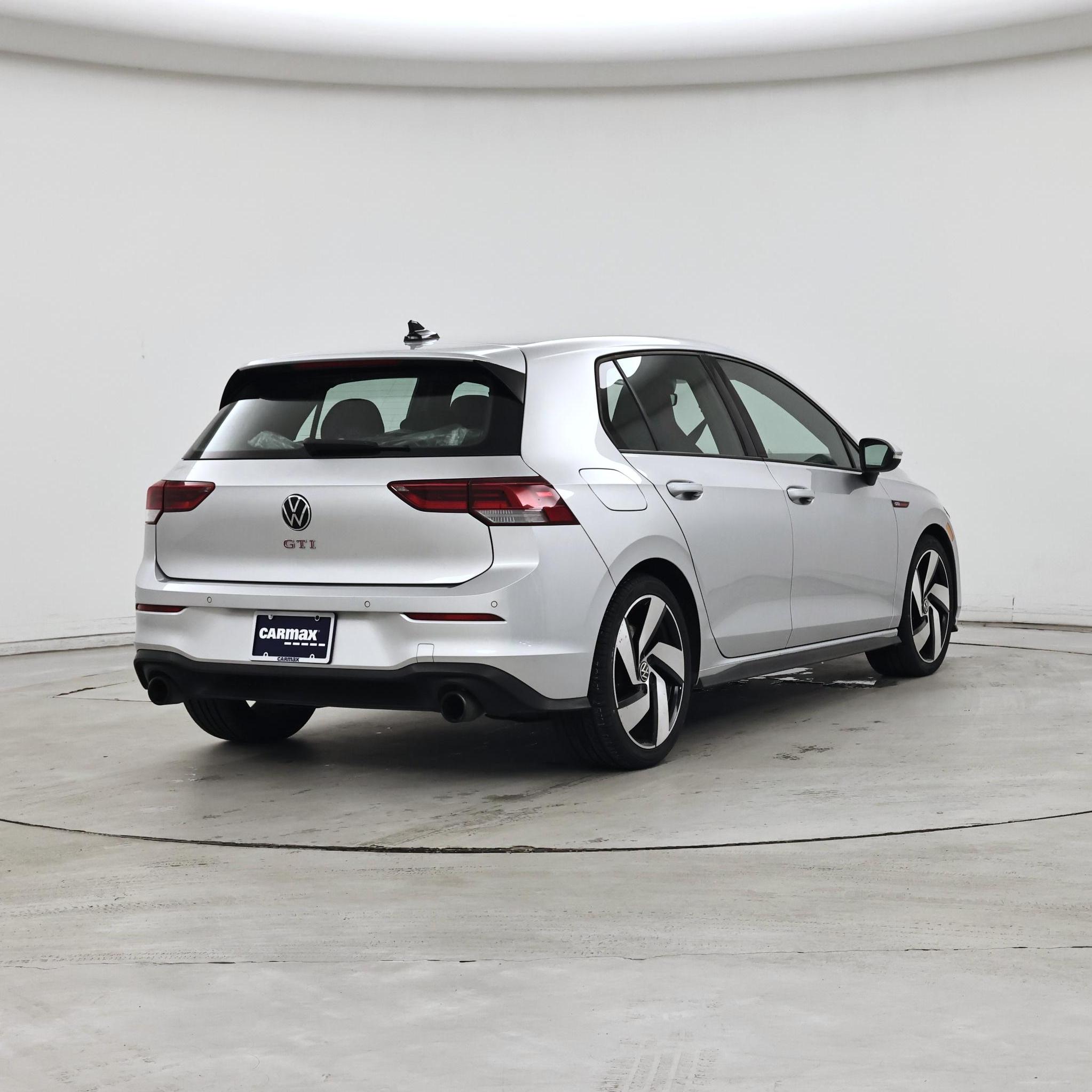 Thumbnail: 2022 Volkswagen Golf - 8