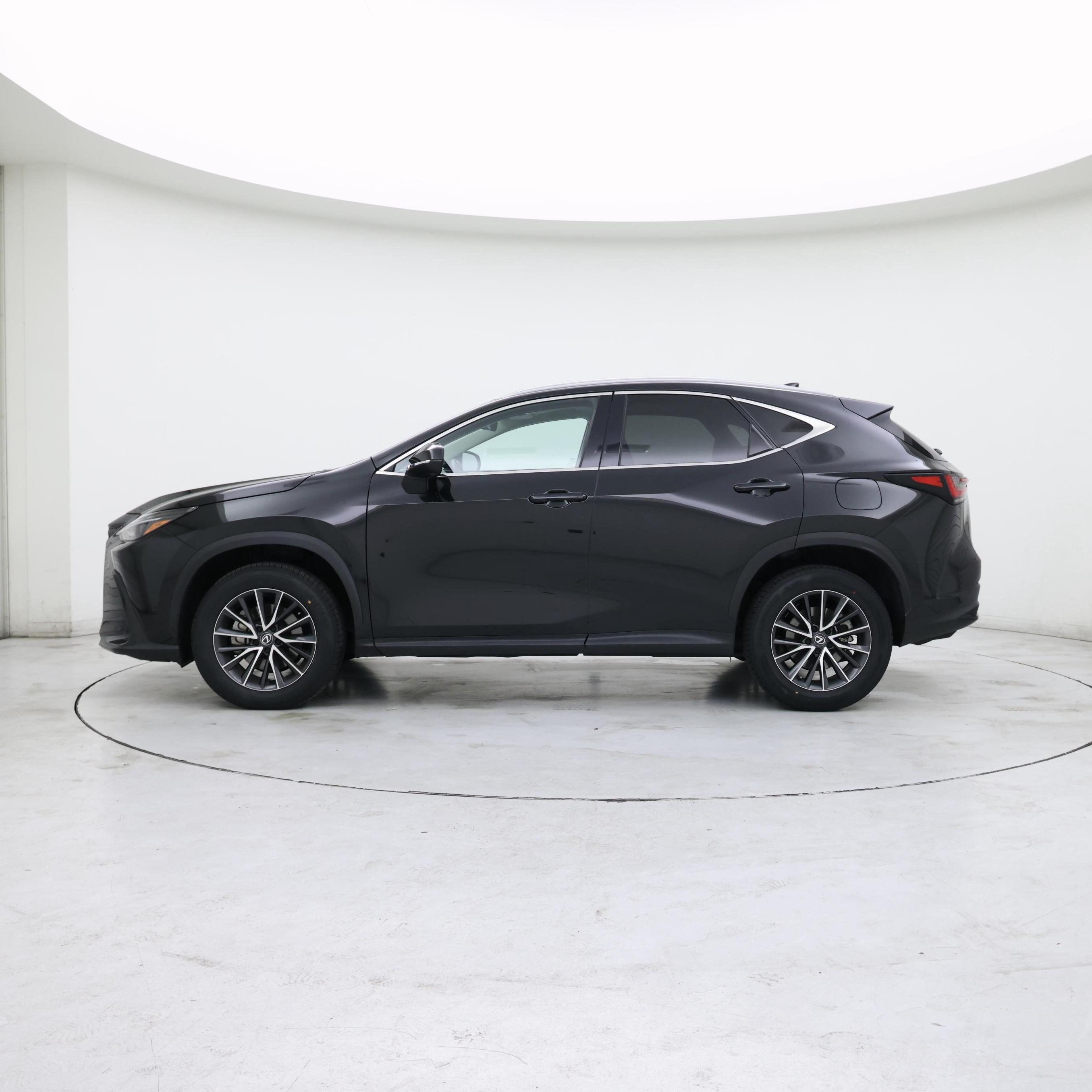 Thumbnail: 2024 Lexus NX - 3