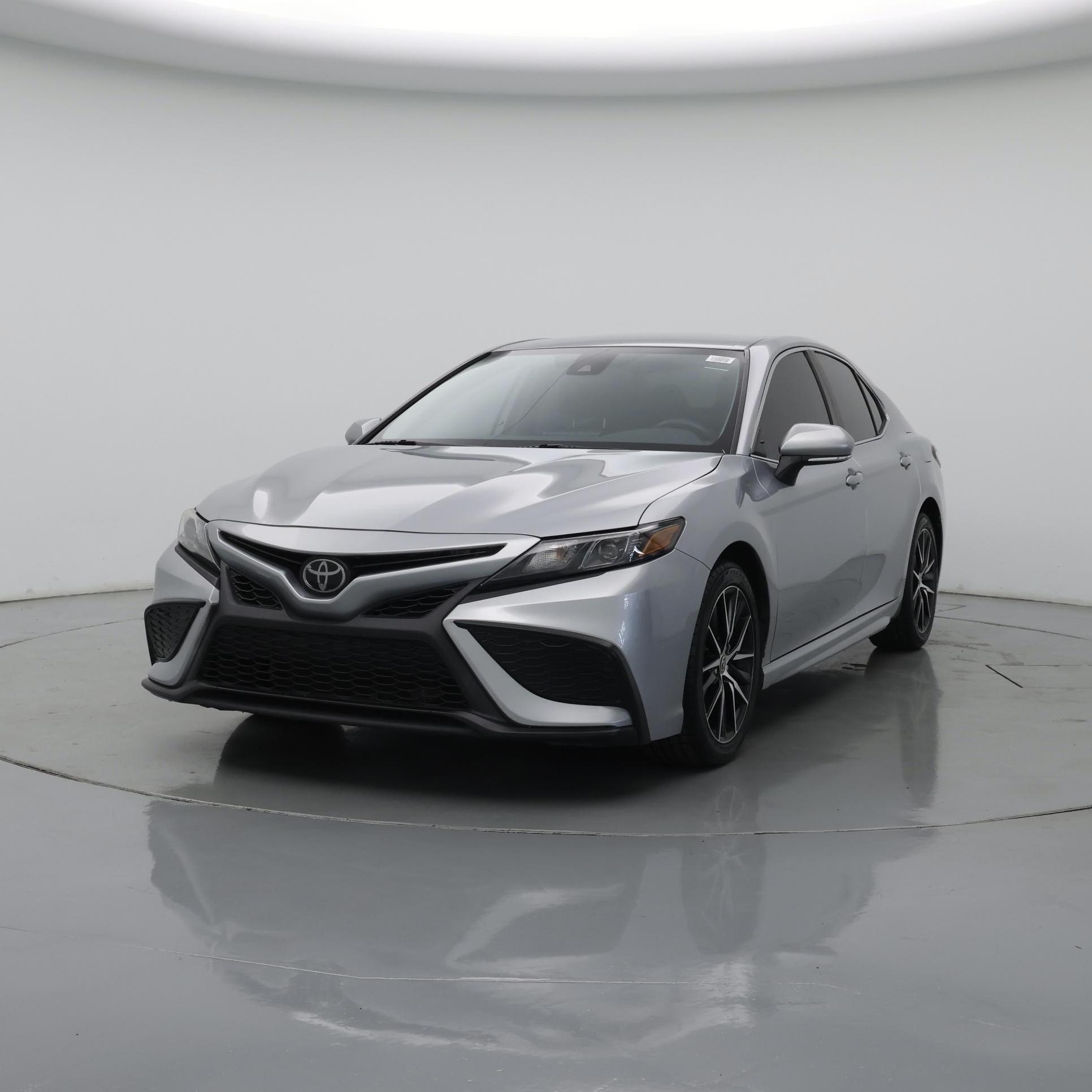 Thumbnail: 2023 Toyota Camry - 4