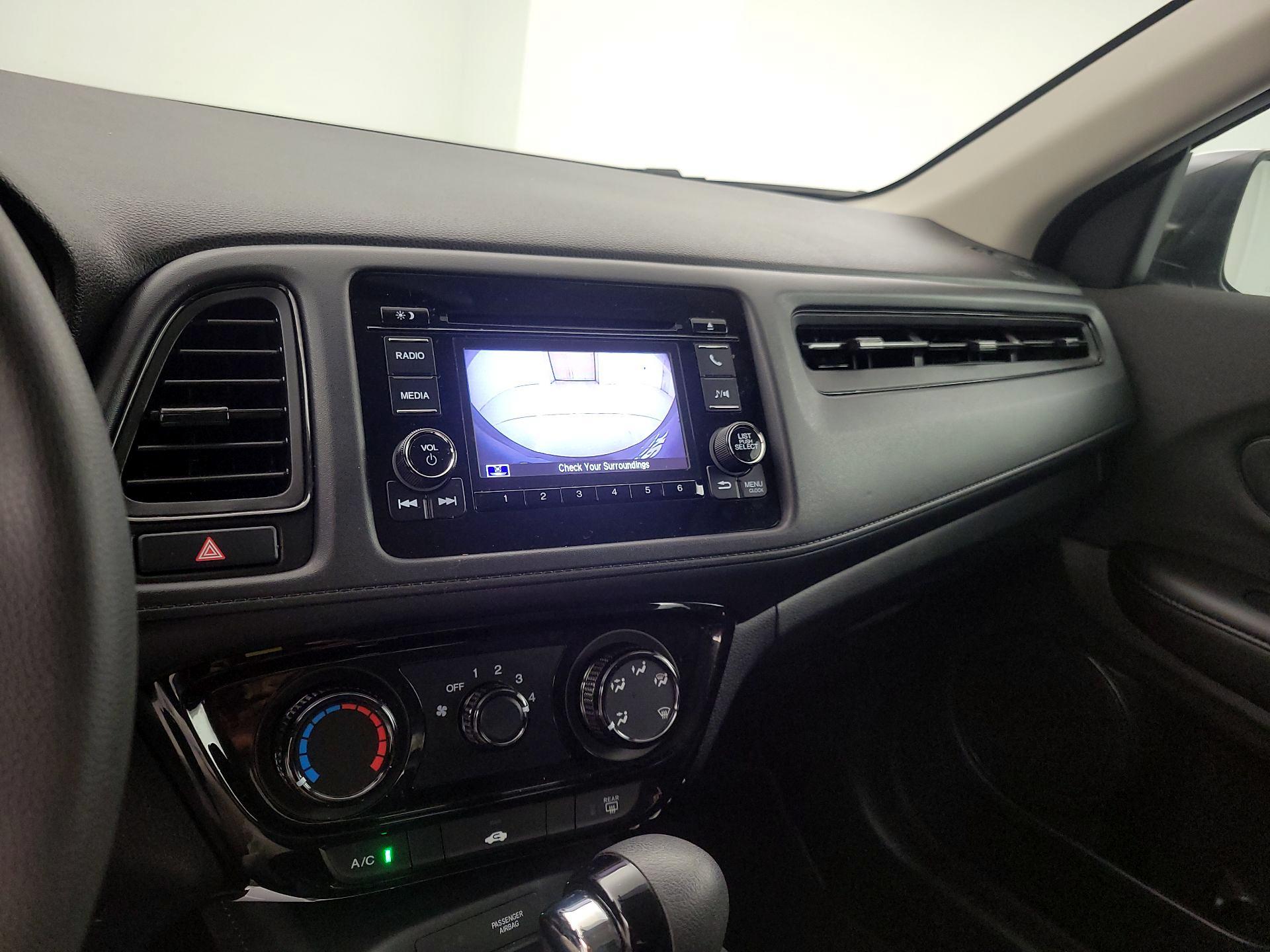Thumbnail: 2020 Honda HR-V - 14