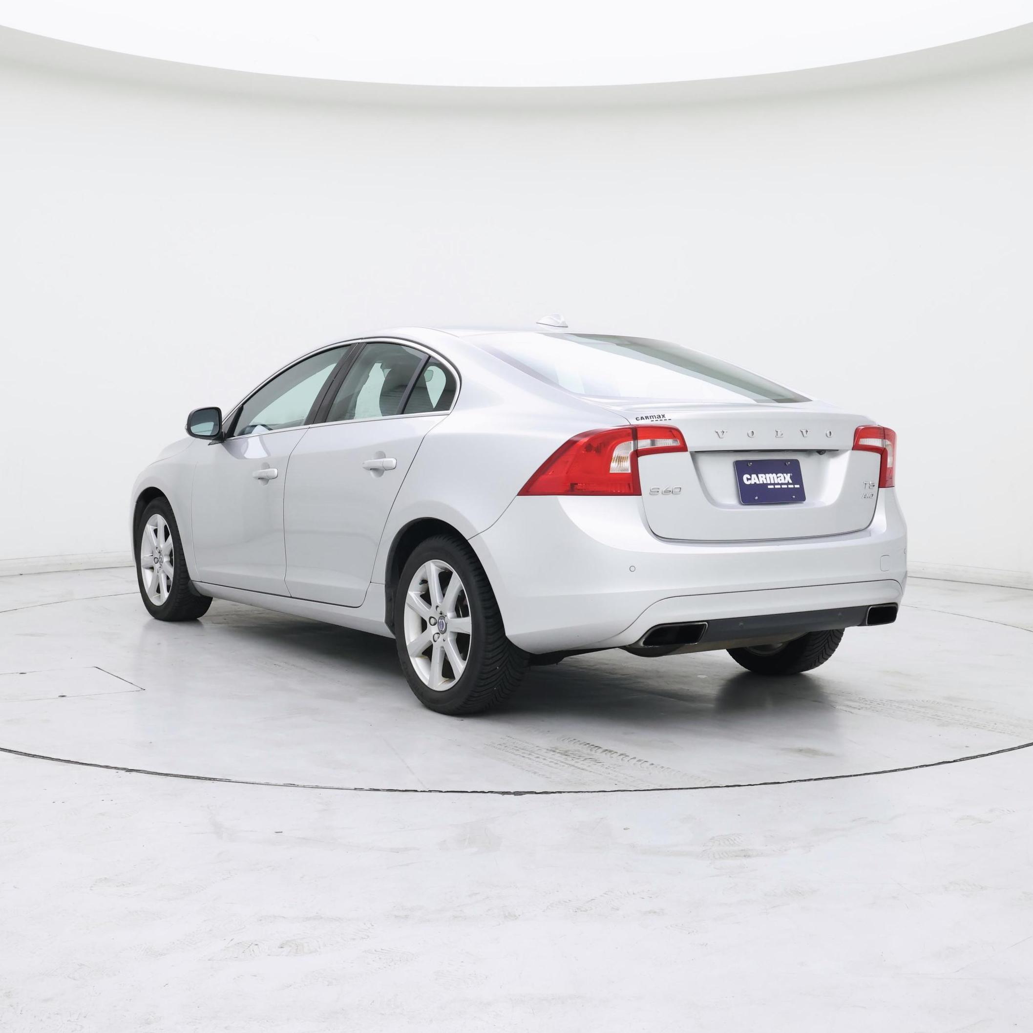 Thumbnail: 2016 Volvo S60 - 2