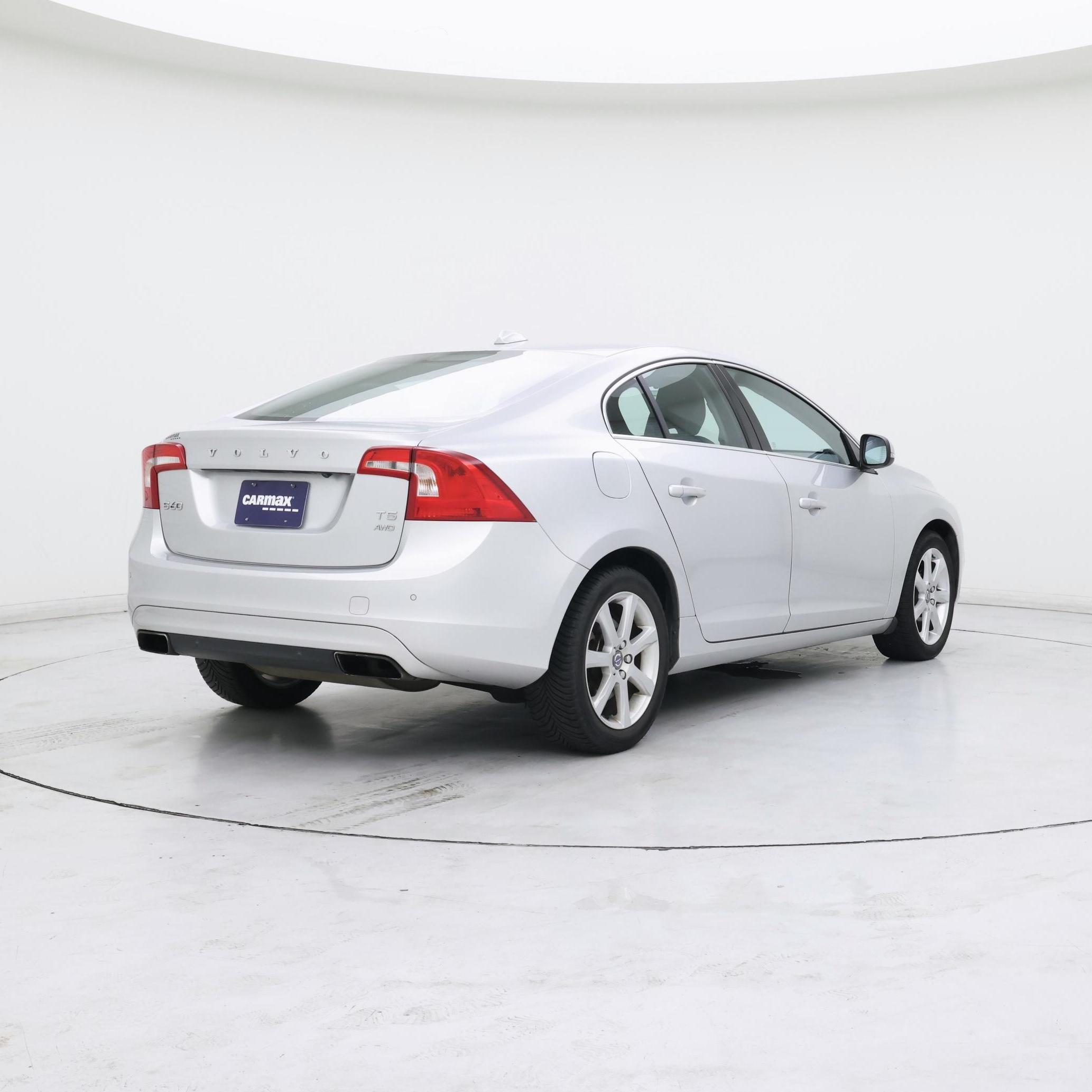 Thumbnail: 2016 Volvo S60 - 8