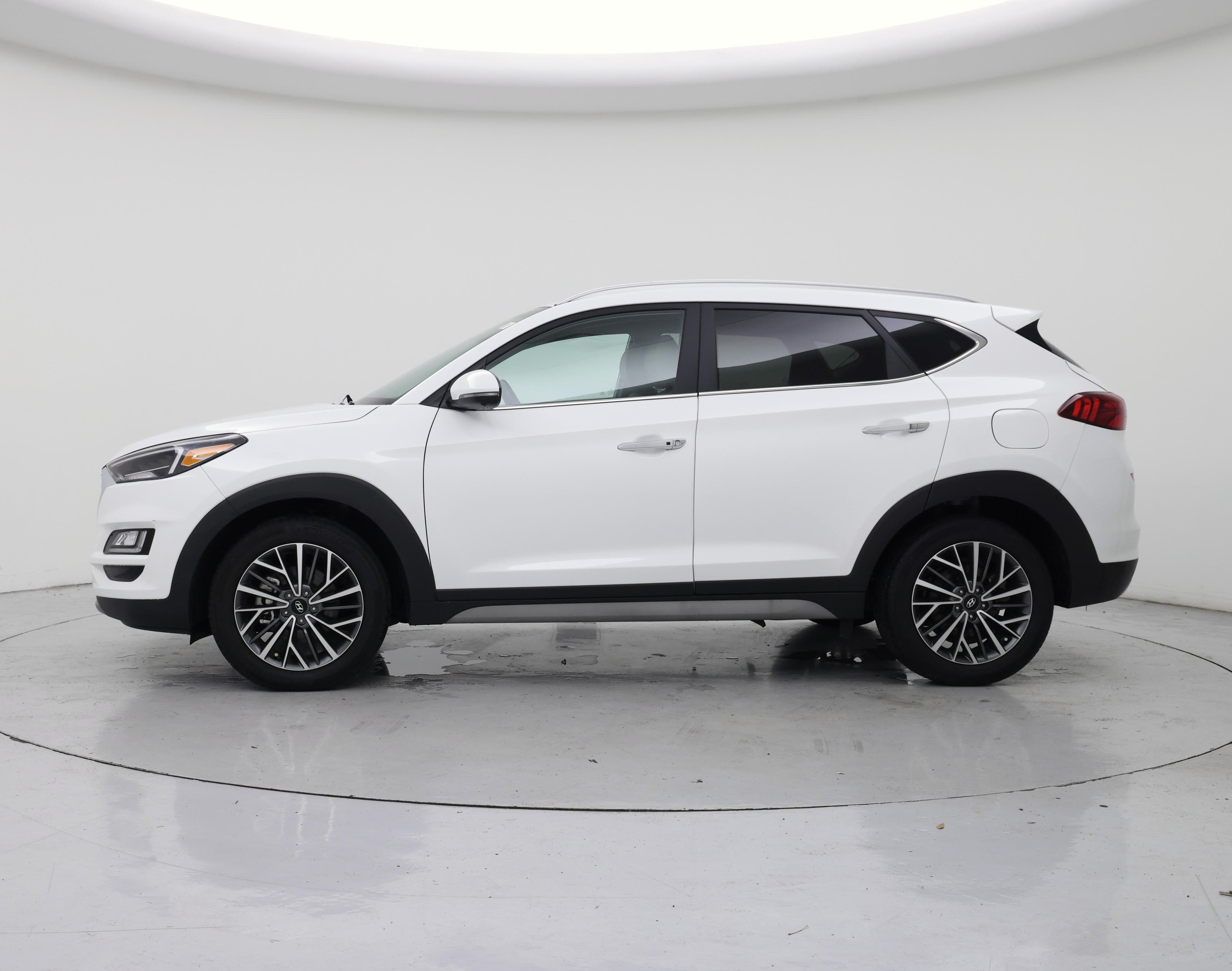 Thumbnail: 2021 Hyundai Tucson - 3