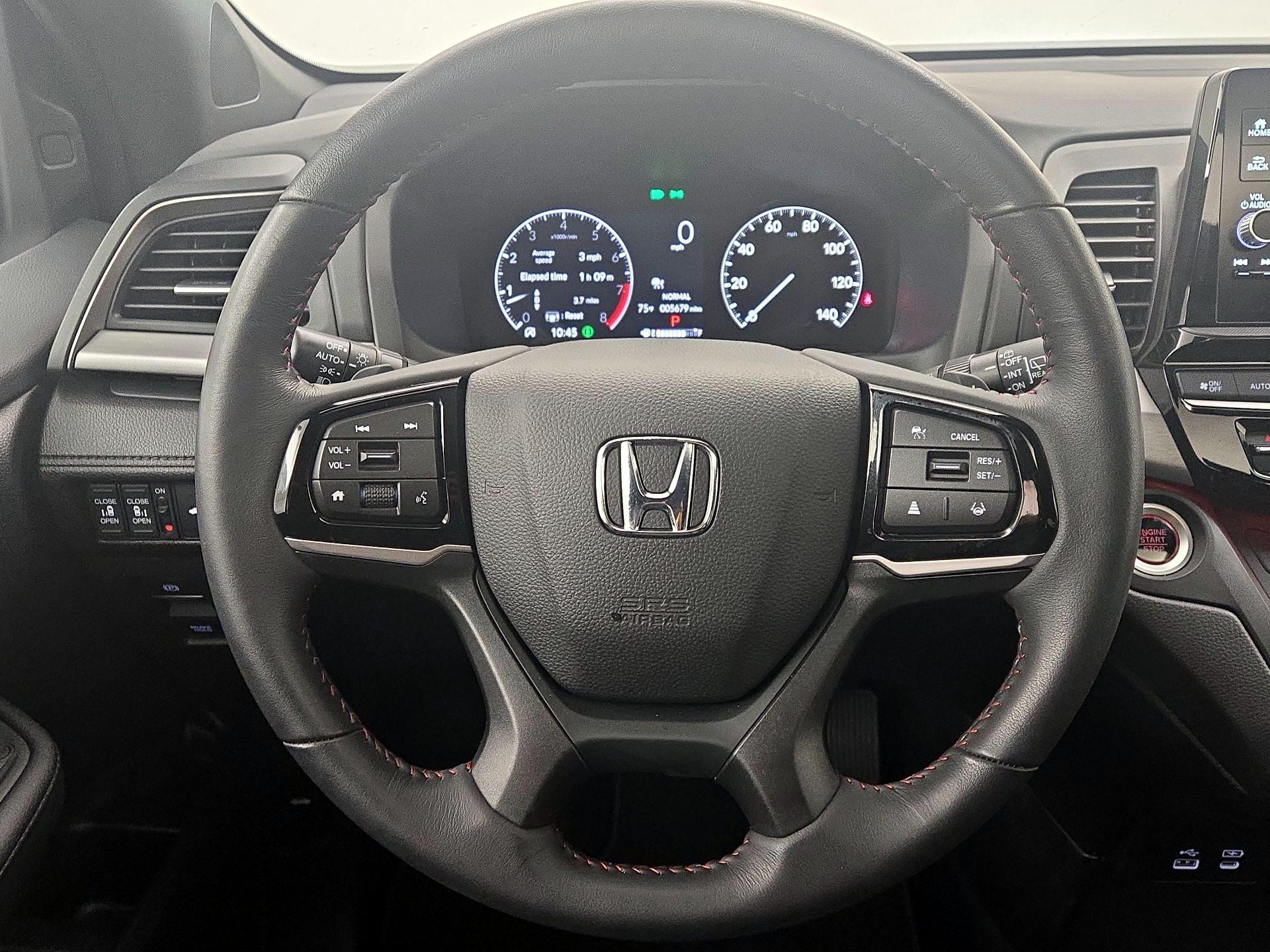 Thumbnail: 2025 Honda Odyssey - 10