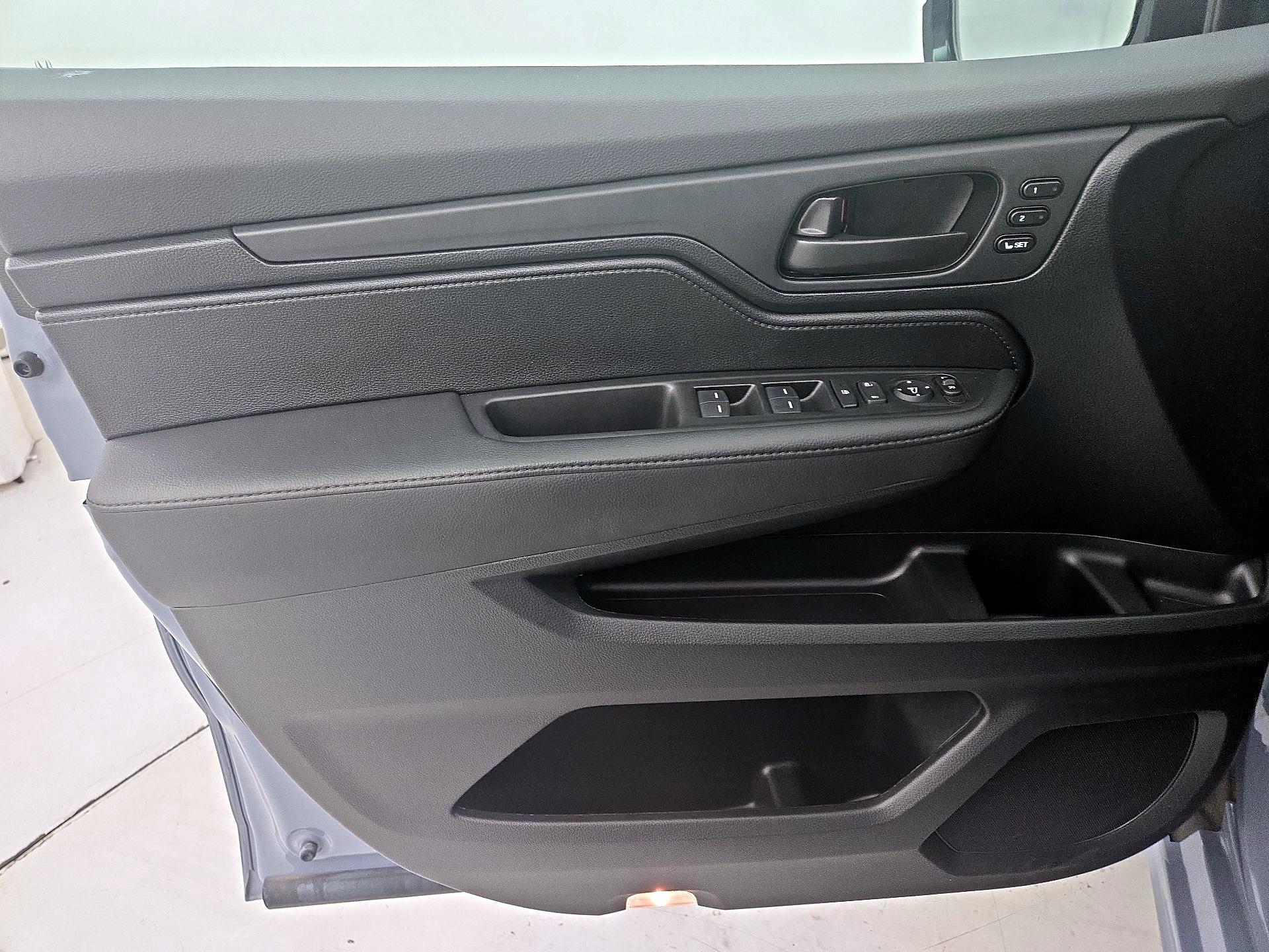 Thumbnail: 2025 Honda Odyssey - 12