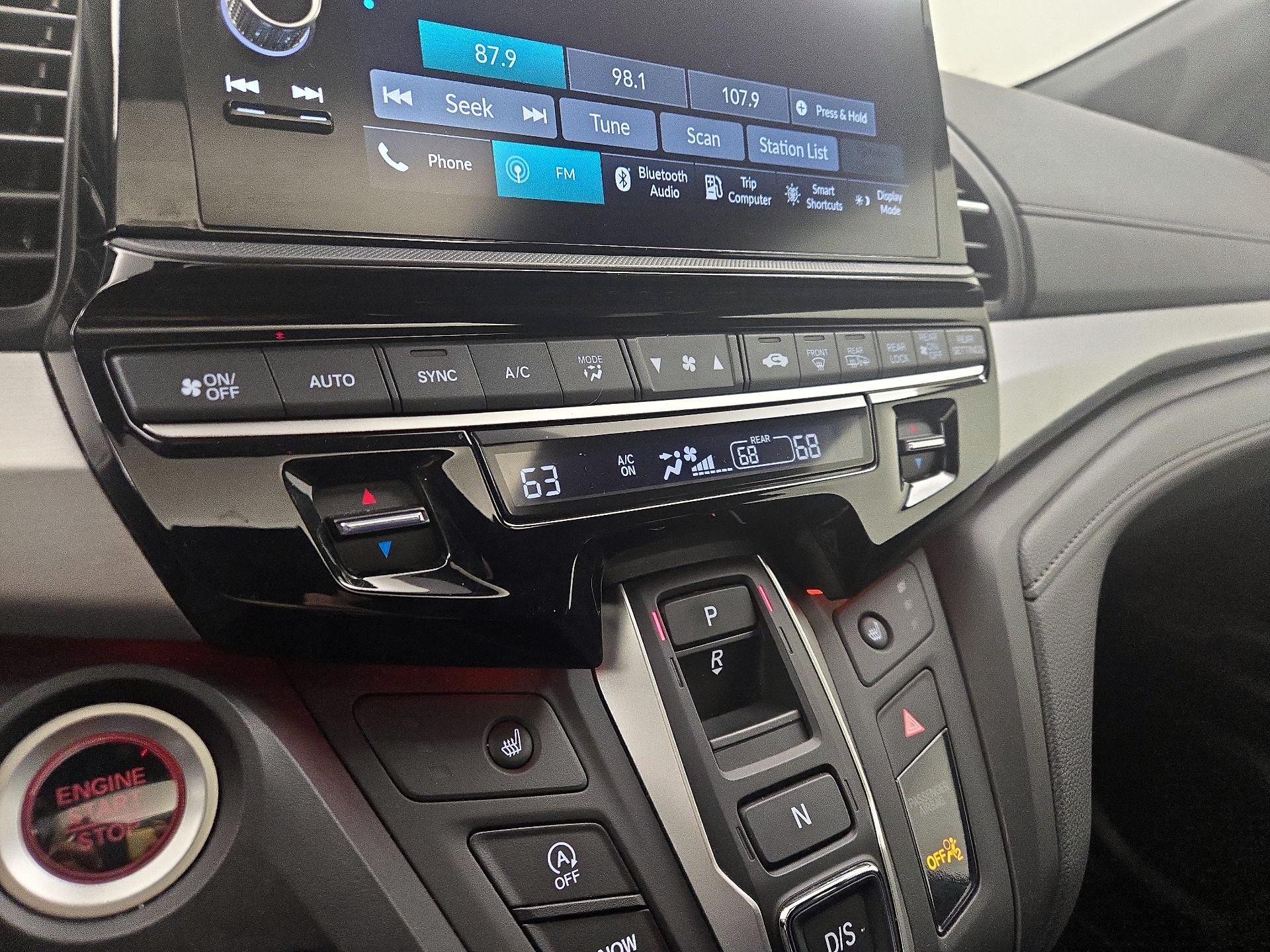 Thumbnail: 2025 Honda Odyssey - 16
