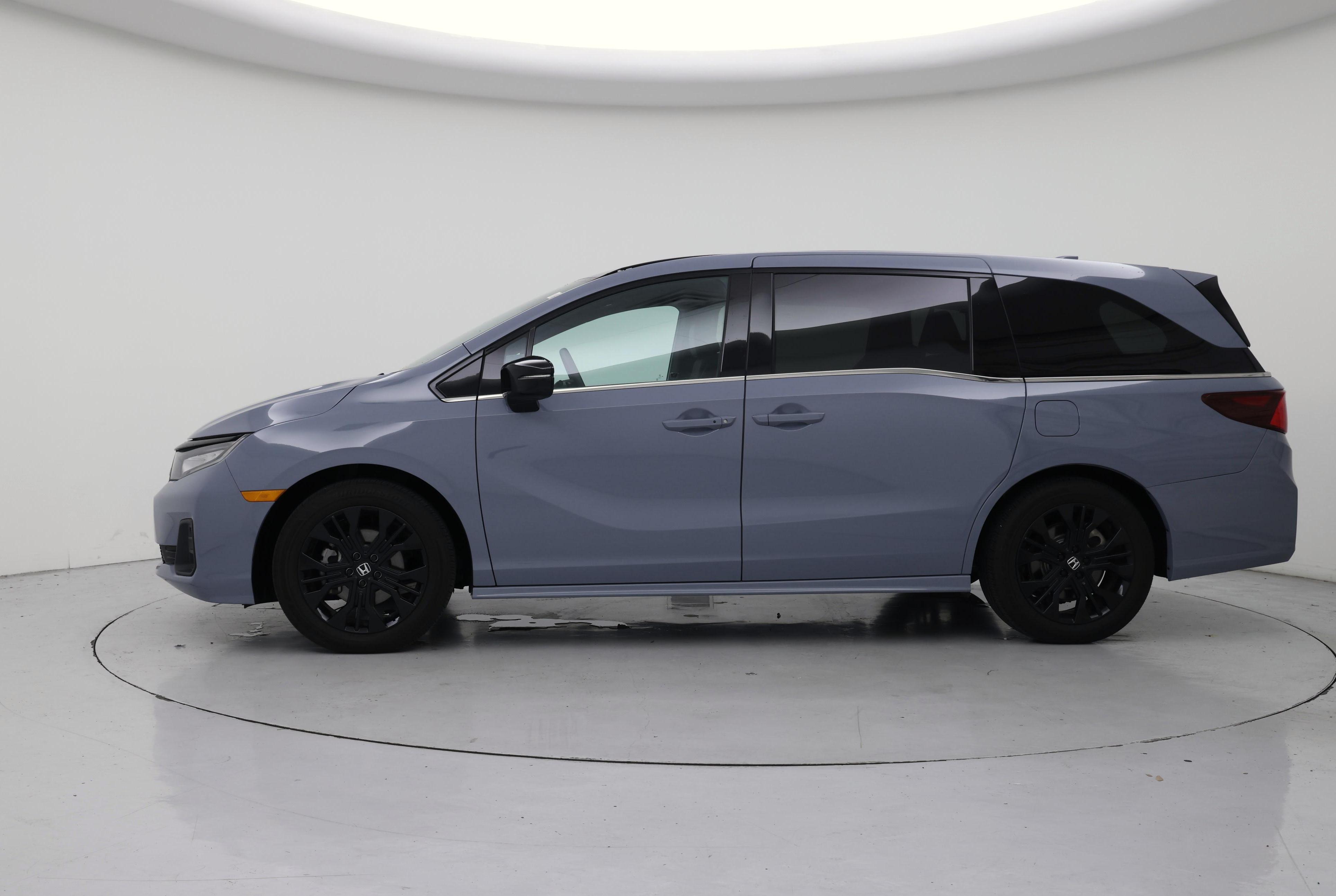 Thumbnail: 2025 Honda Odyssey - 3