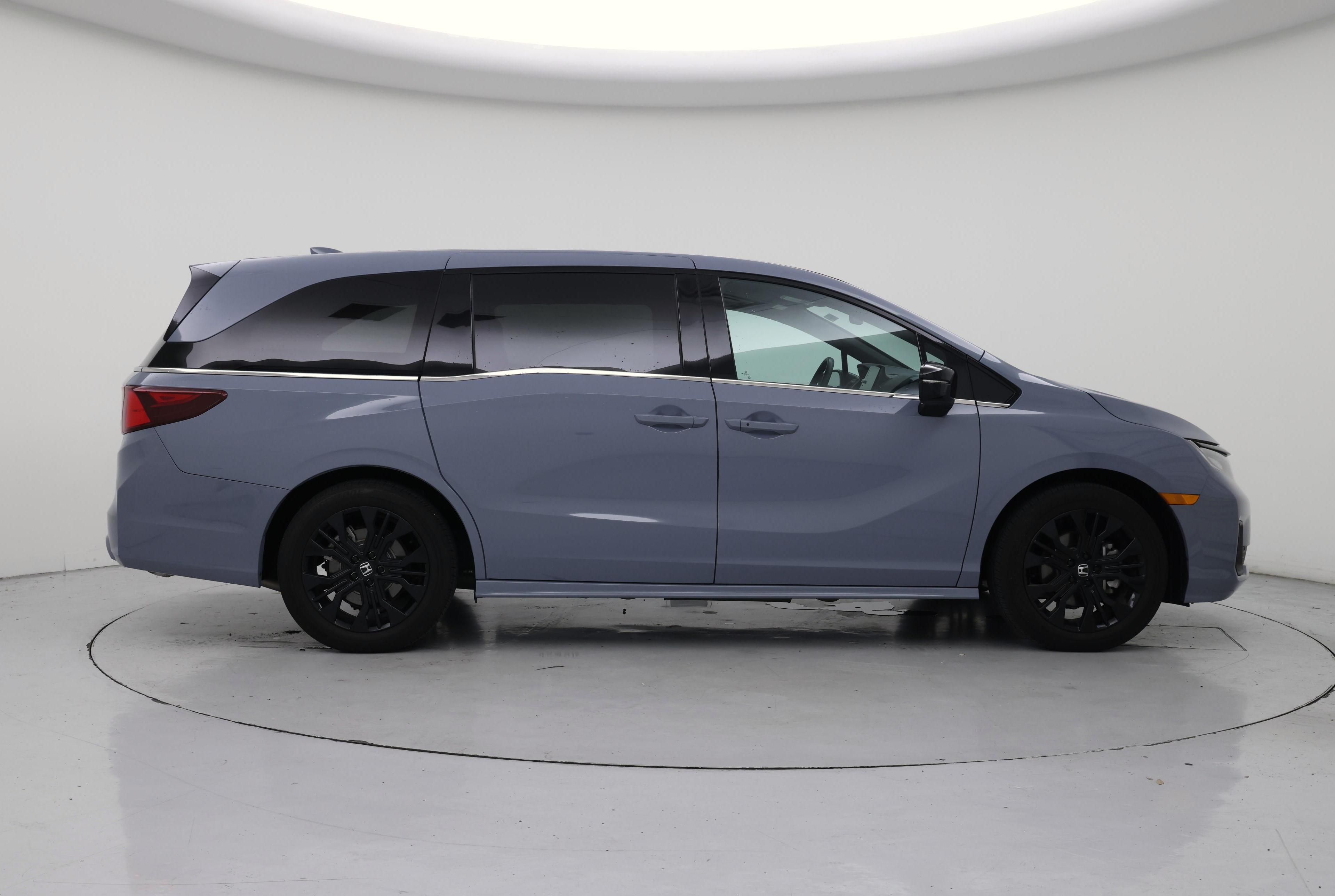 Thumbnail: 2025 Honda Odyssey - 7