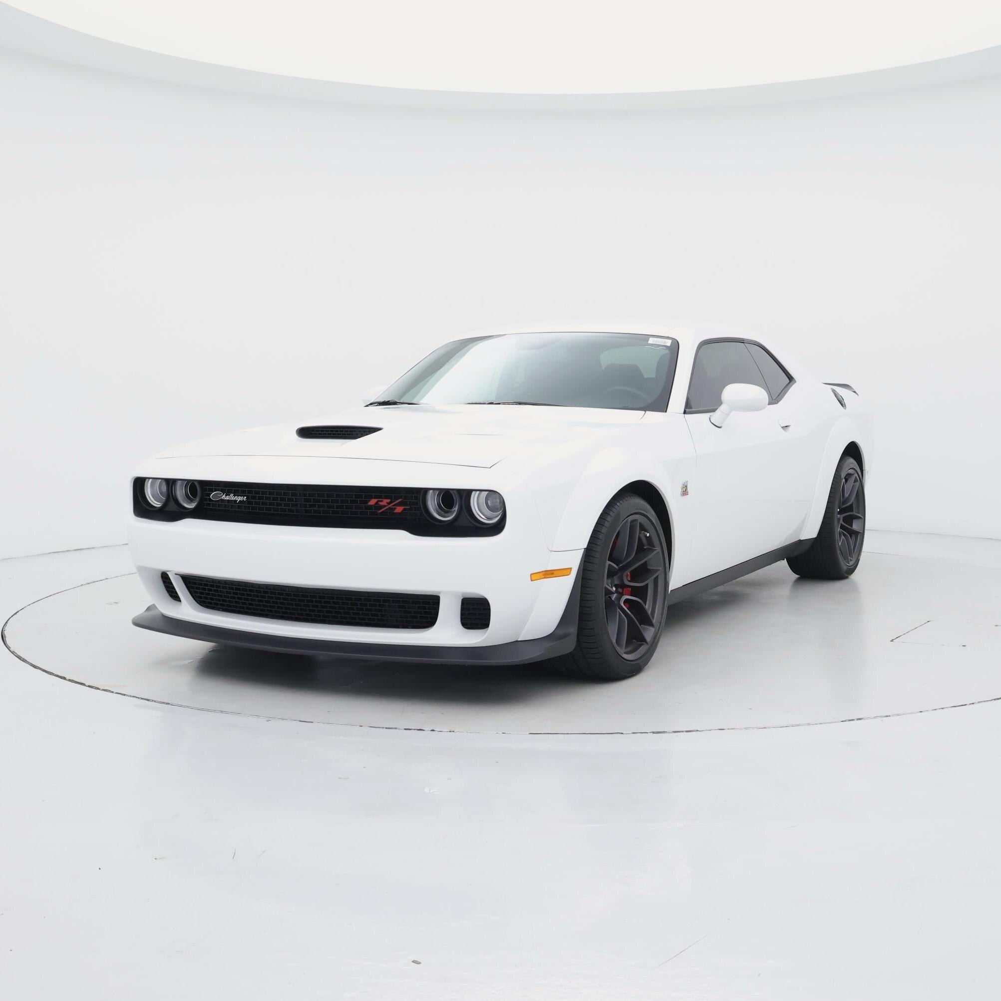 Thumbnail: 2021 Dodge Challenger - 4