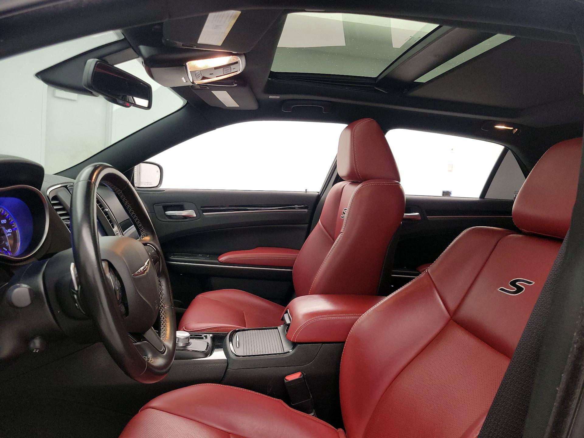 Thumbnail: 2021 Chrysler 300 - 19