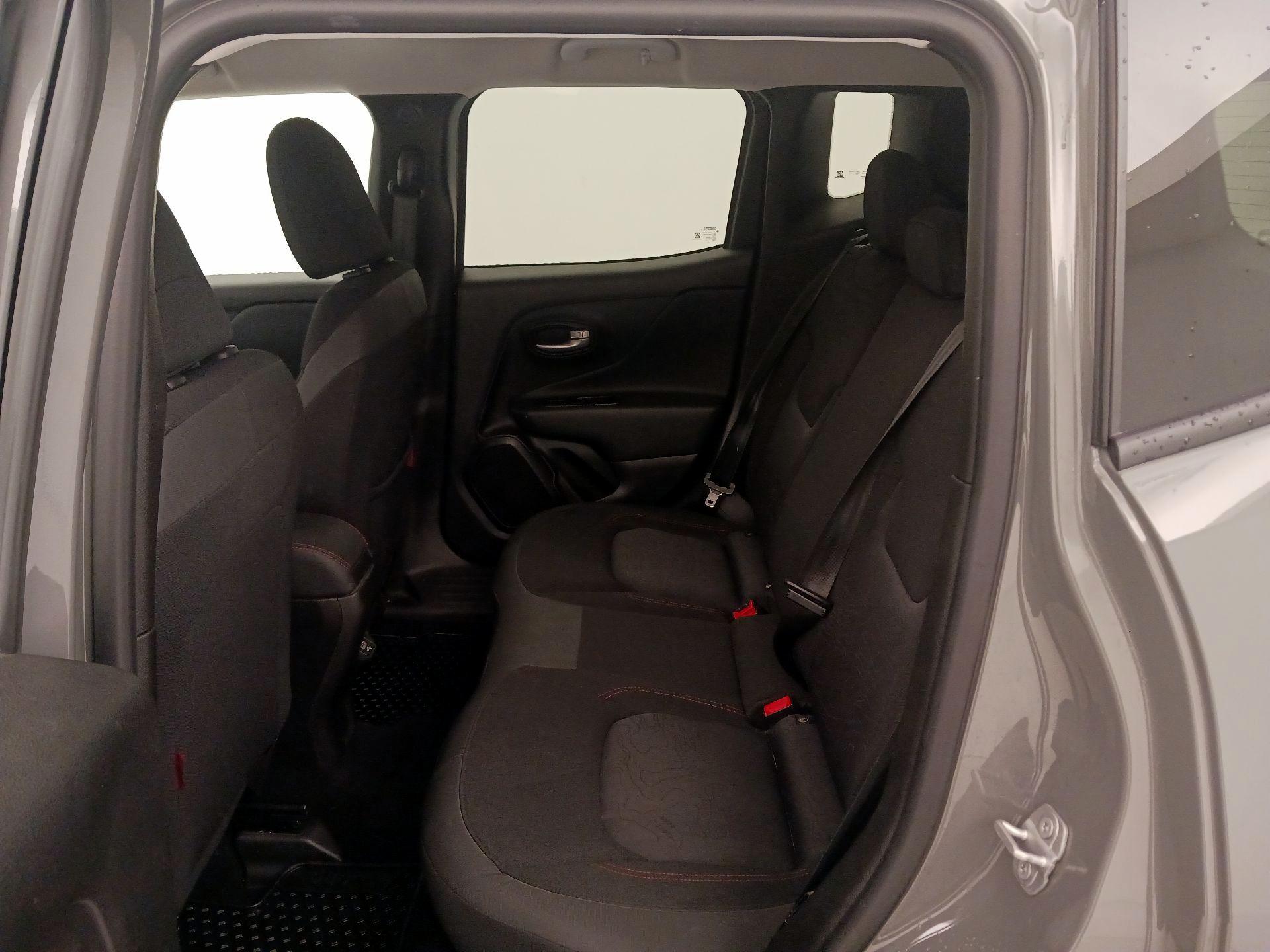 Thumbnail: 2023 Jeep Renegade - 20