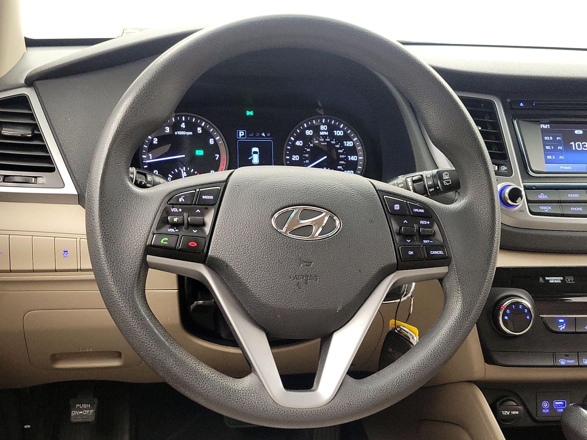 Thumbnail: 2017 Hyundai Tucson - 10