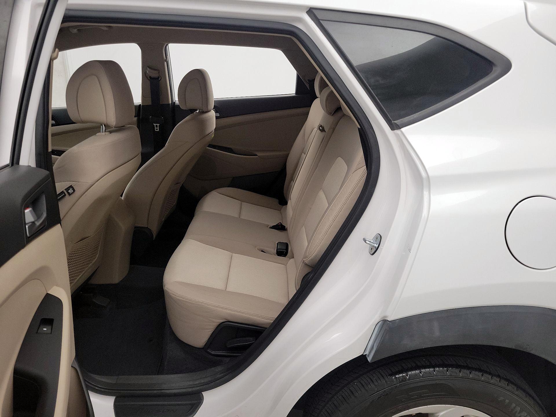 Thumbnail: 2017 Hyundai Tucson - 19