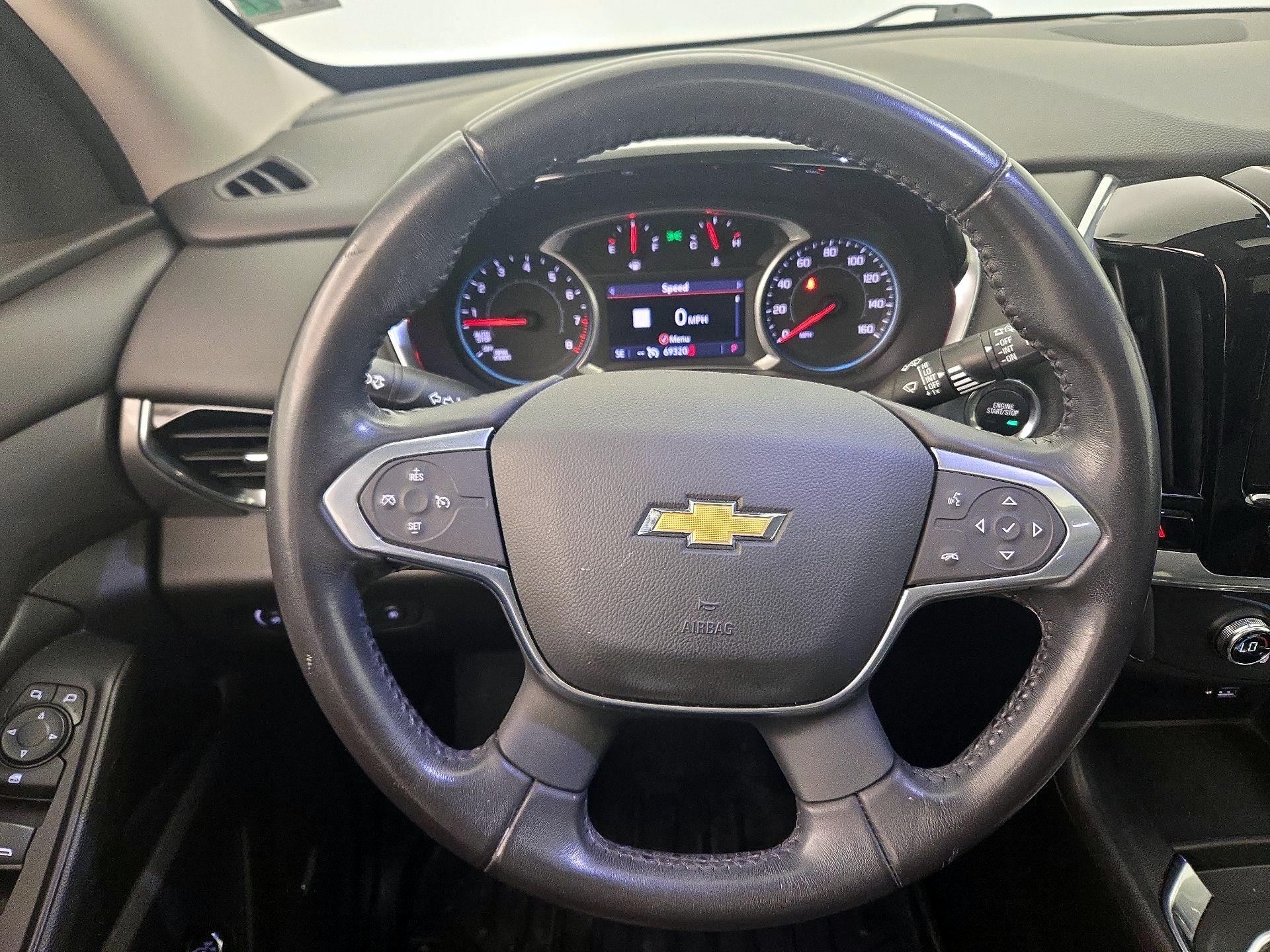 Thumbnail: 2021 Chevrolet Traverse - 10