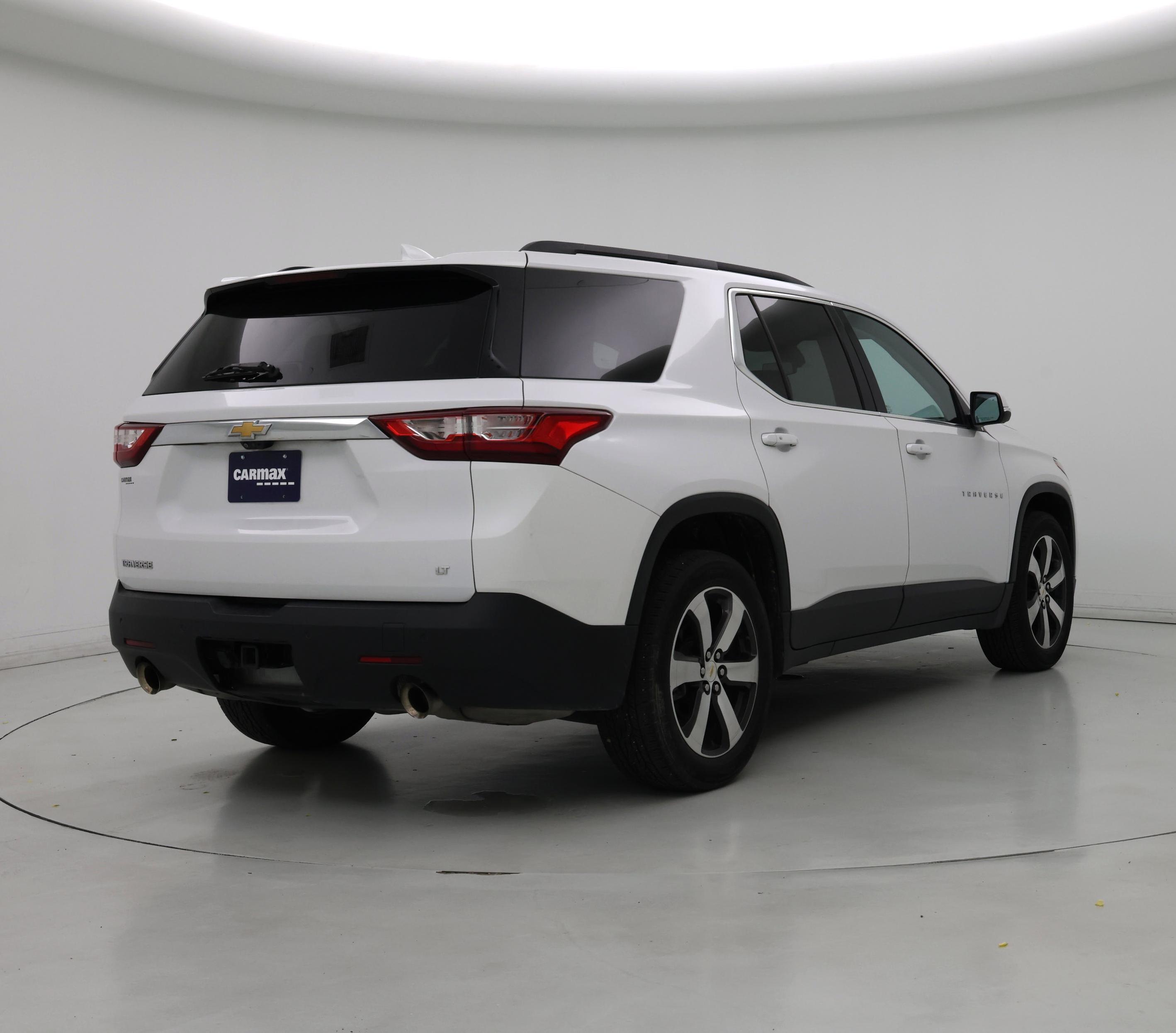 Thumbnail: 2021 Chevrolet Traverse - 8