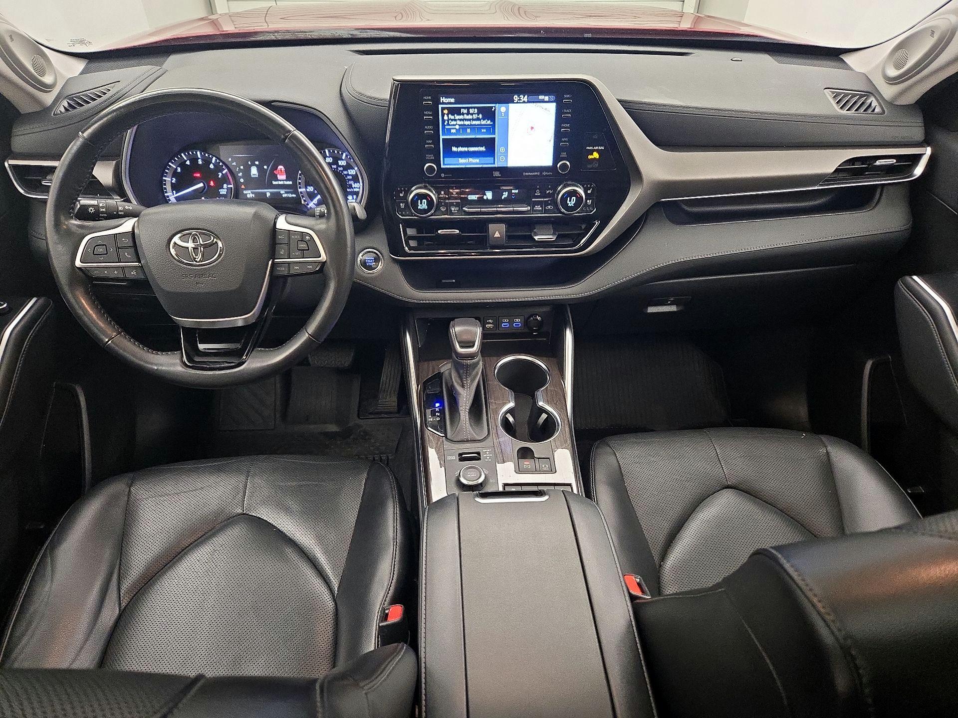 Thumbnail: 2022 Toyota Highlander - 9