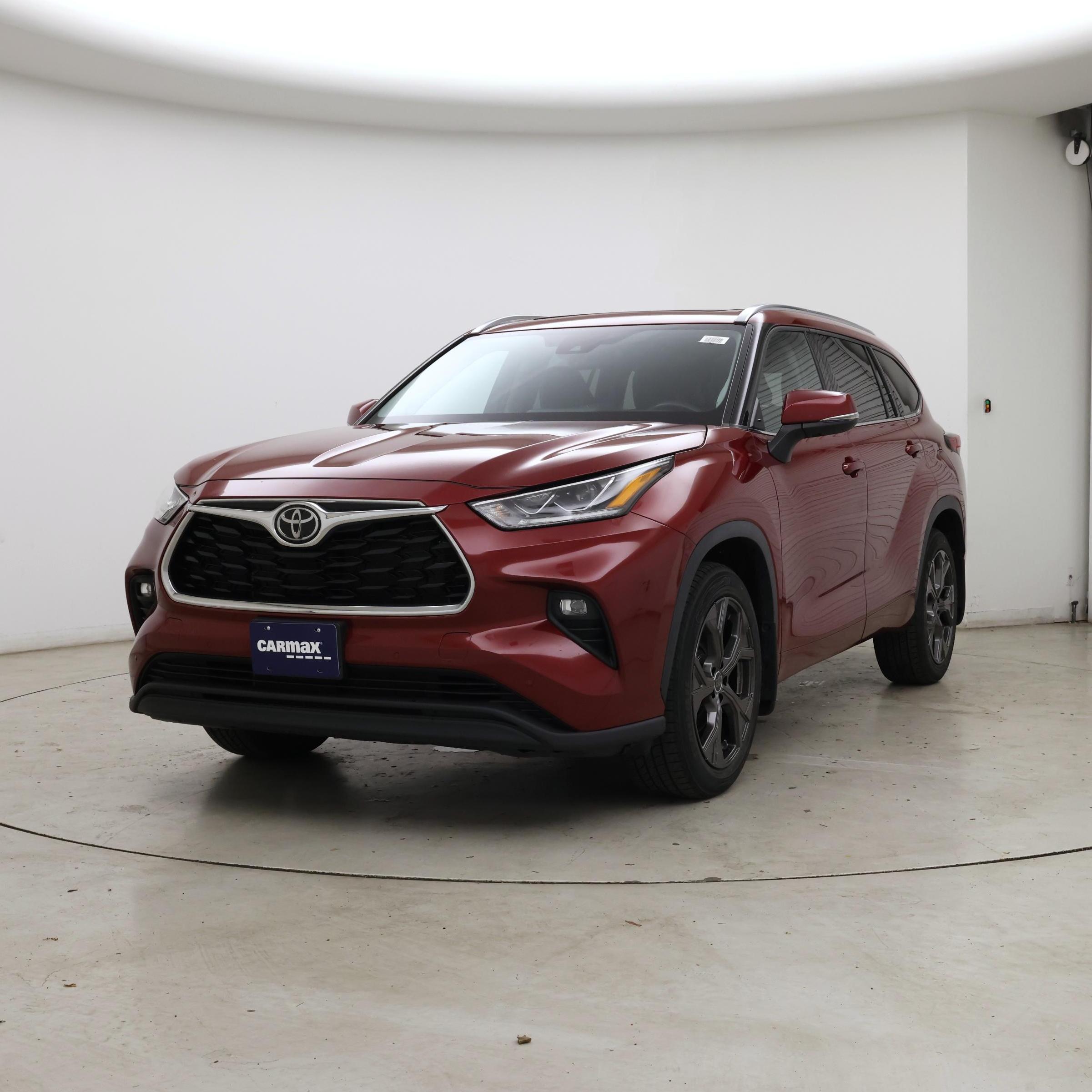 Thumbnail: 2022 Toyota Highlander - 4
